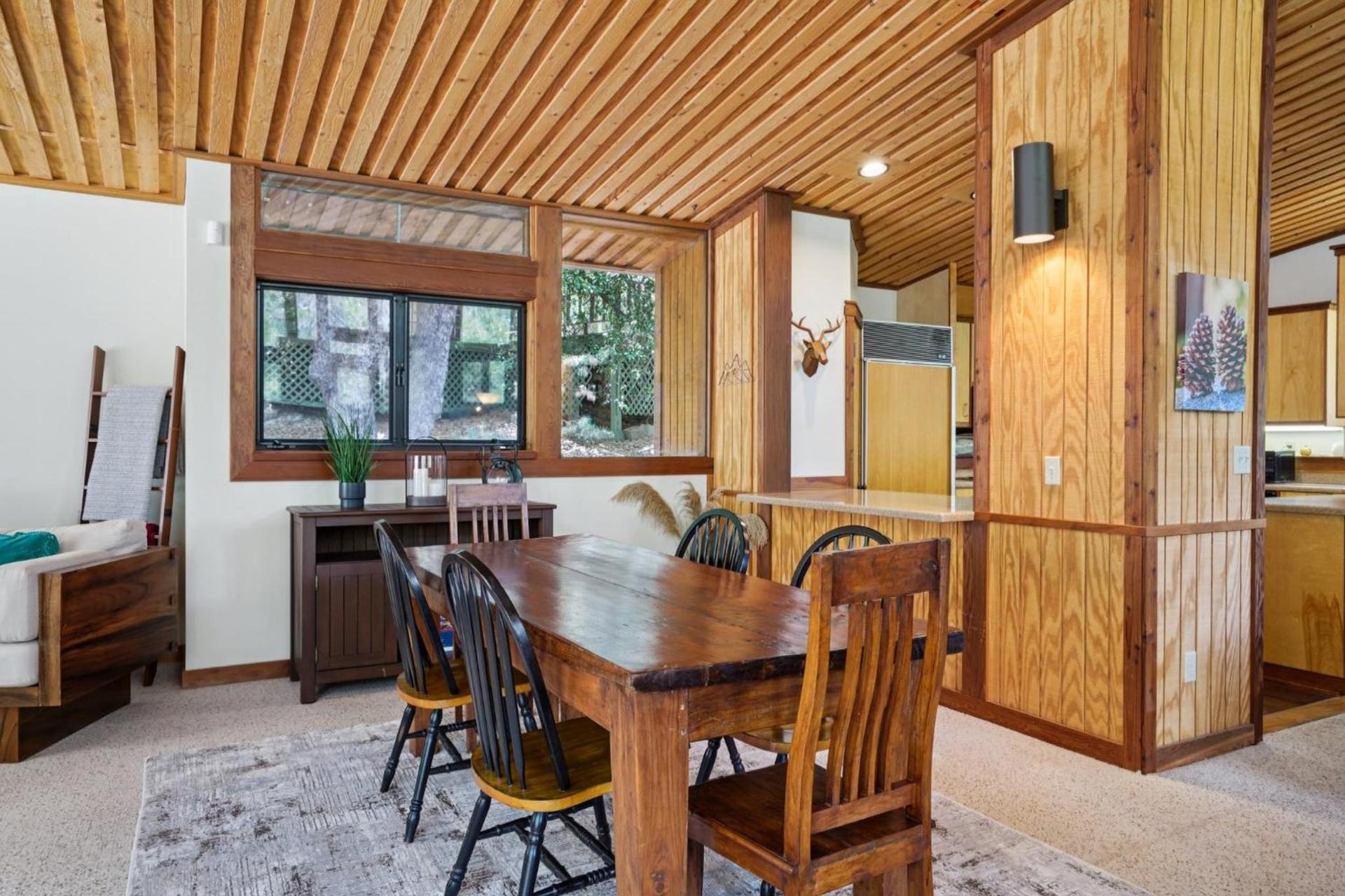 Idyllwild Realty Vacations photo 22