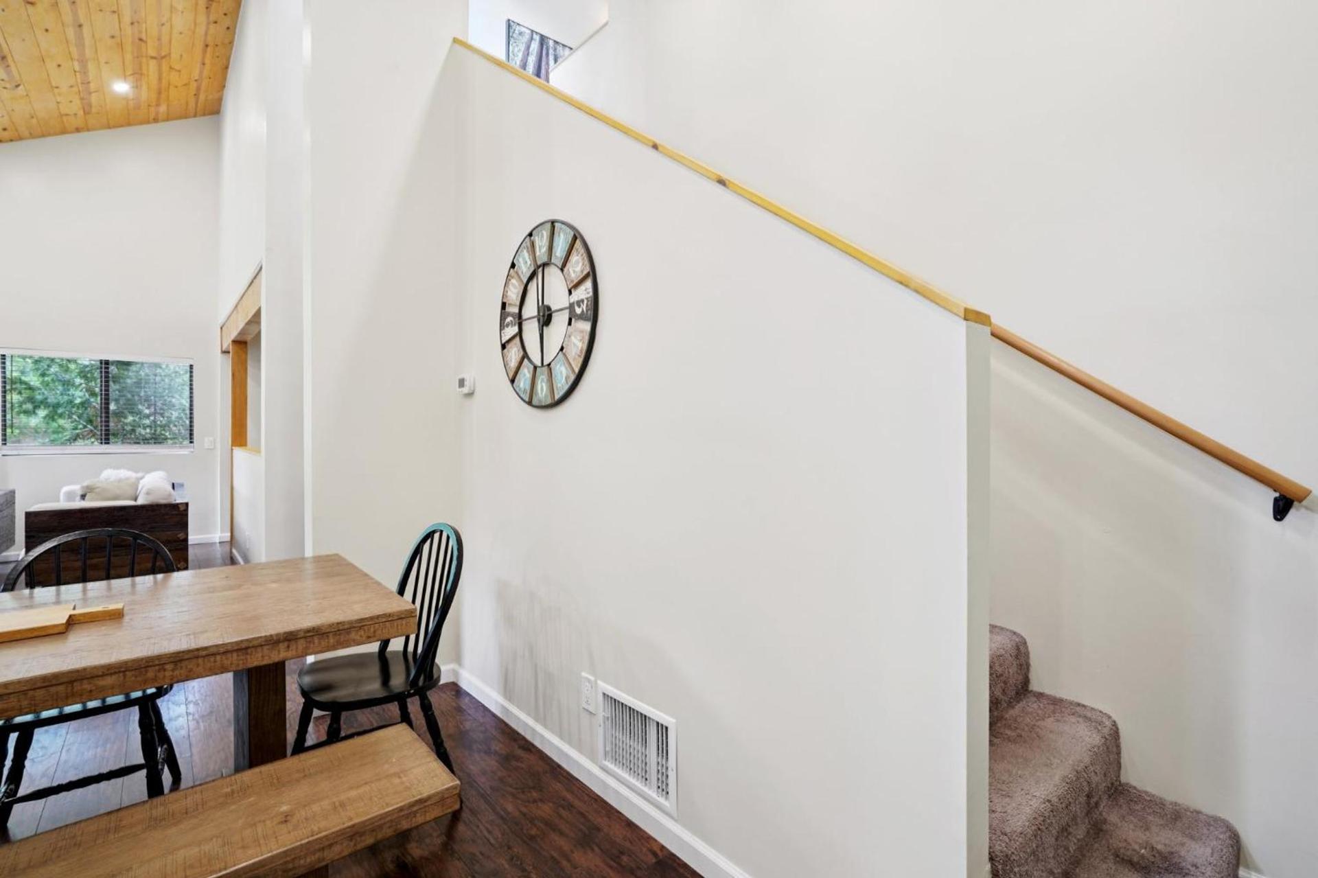 Idyllwild Realty Vacations photo 21