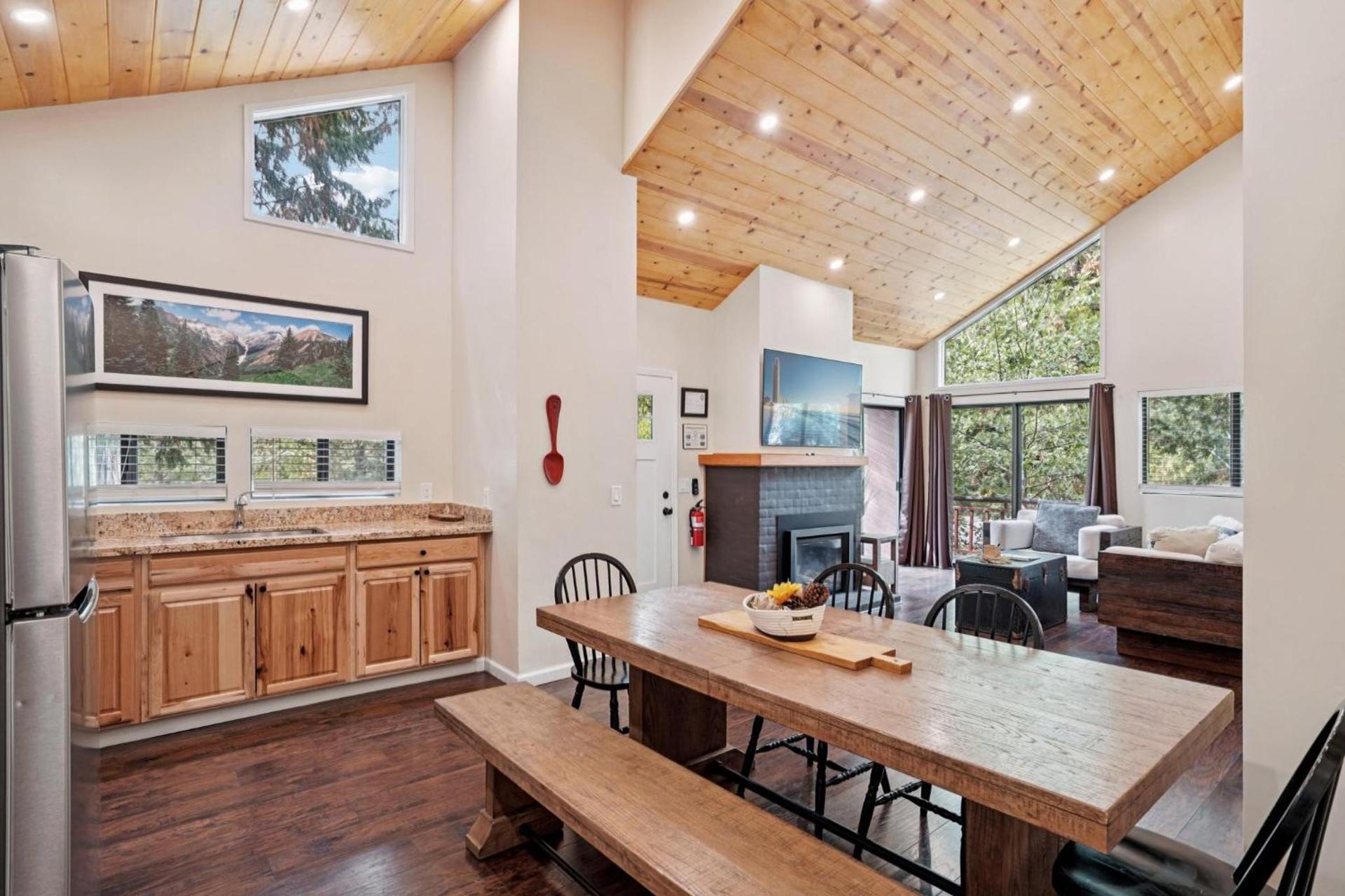Idyllwild Realty Vacations photo 19