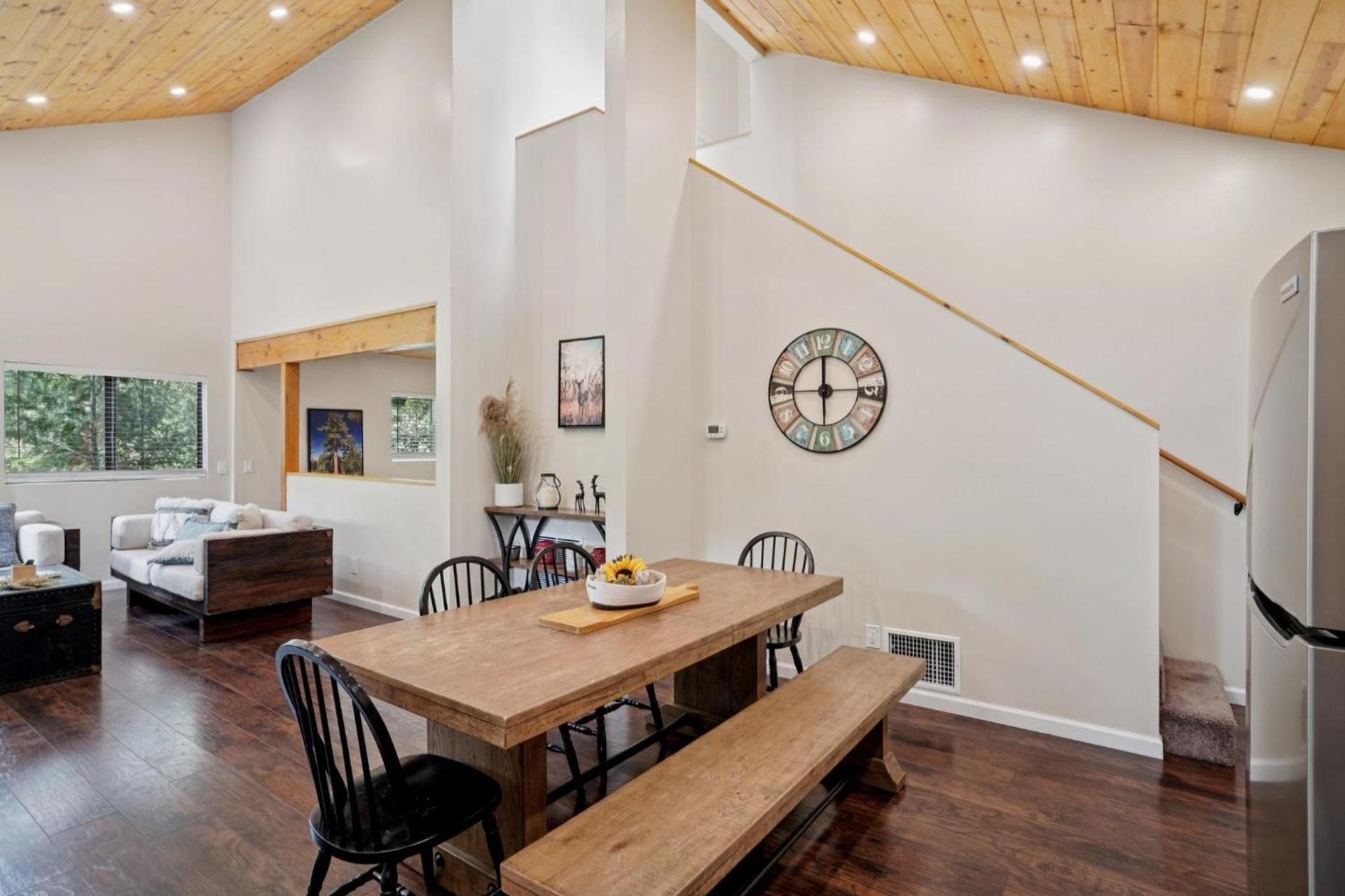 Idyllwild Realty Vacations photo 16