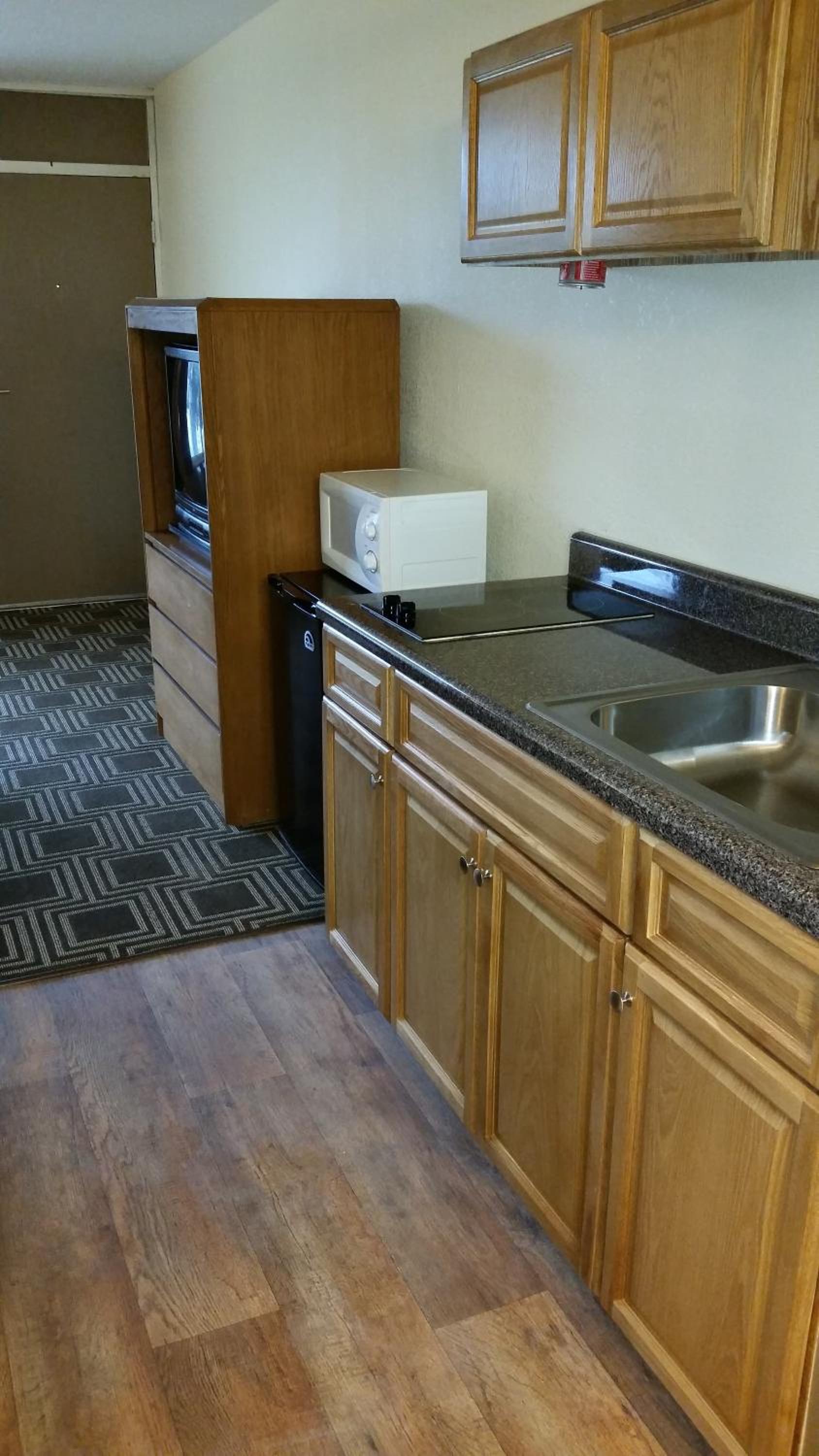 Americourt Extended Stays photo 34
