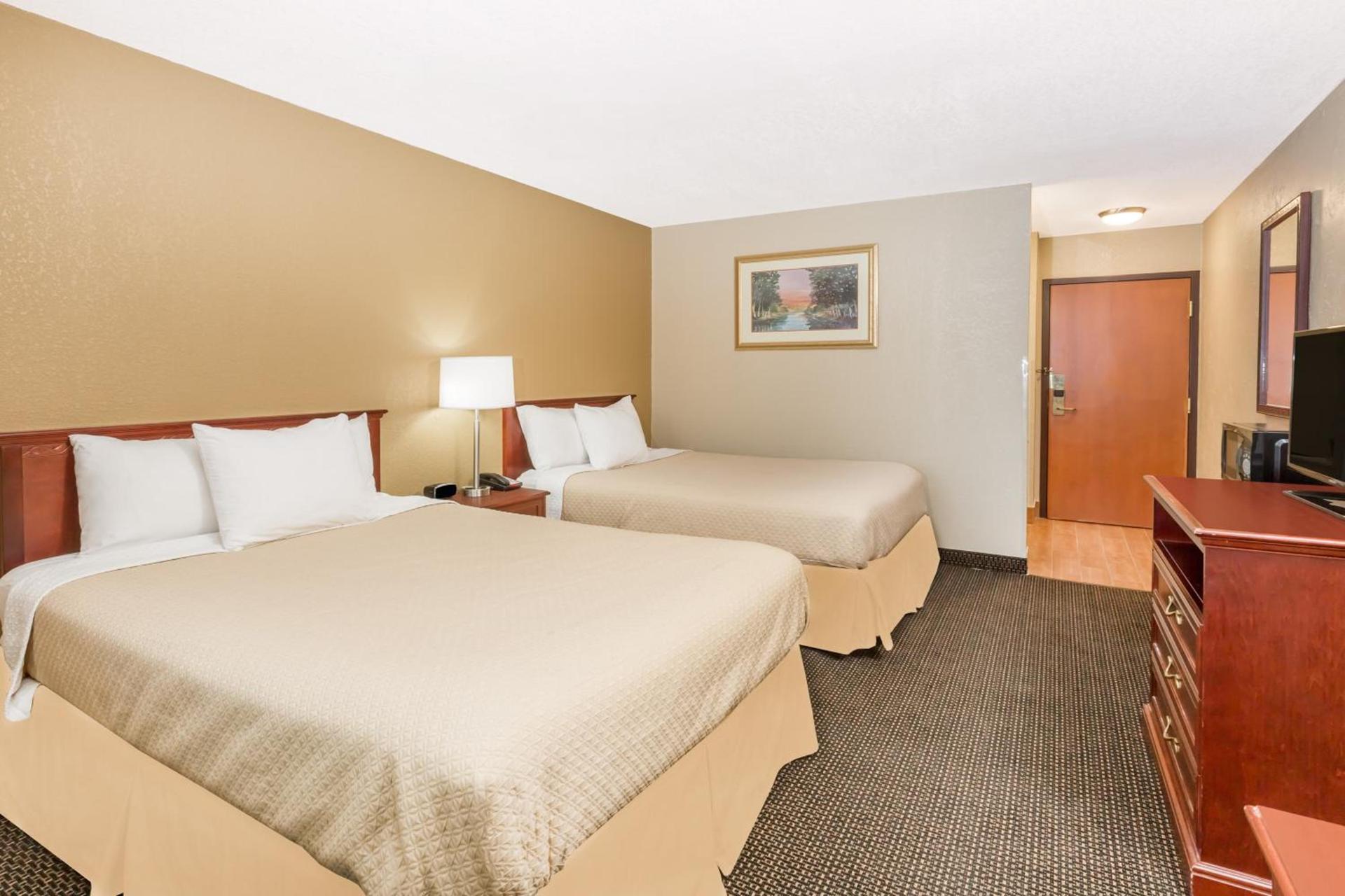 Quality Inn West Des Moines I-80 & I-235 photo 24