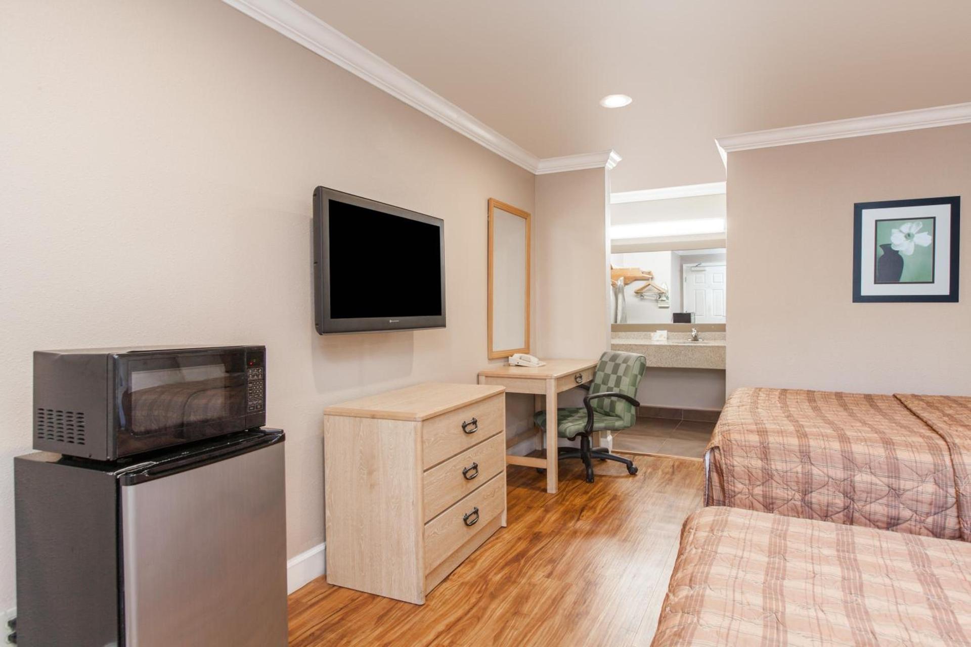 Days Inn by Wyndham San Francisco S/Oyster Point Airport photo 22