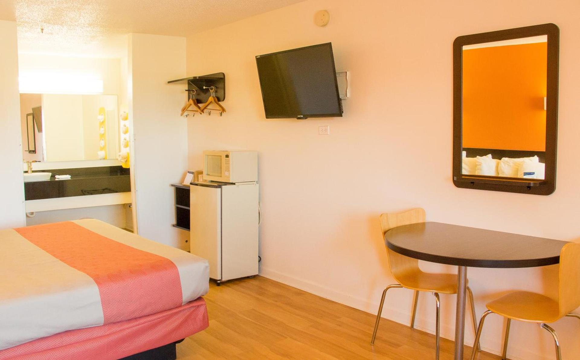 Motel 6-Cookeville, TN photo 43