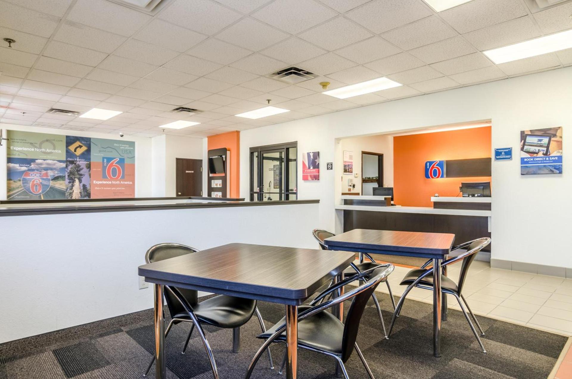 Motel 6-York, NE photo 16