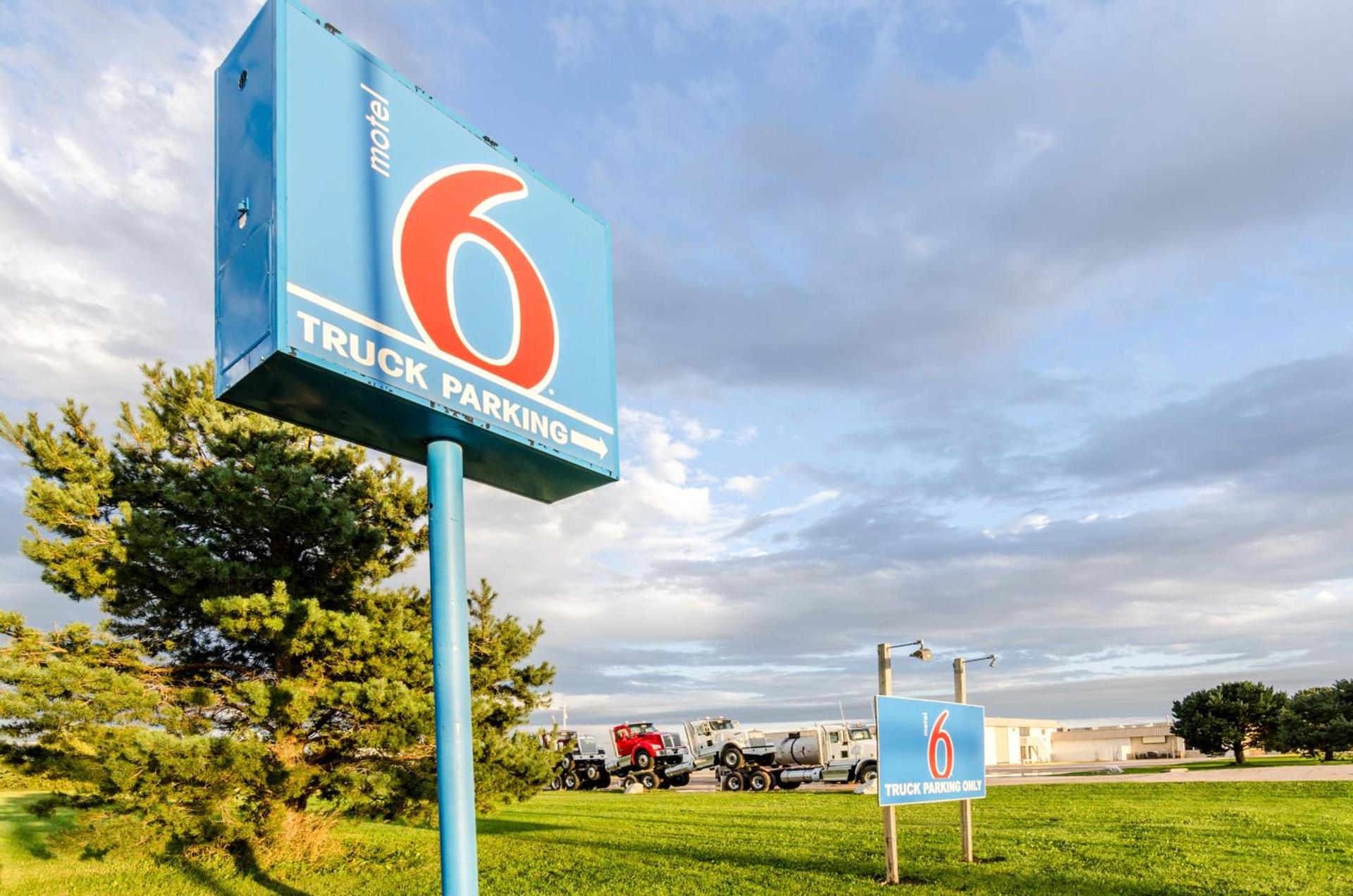 Motel 6-York, NE photo 2