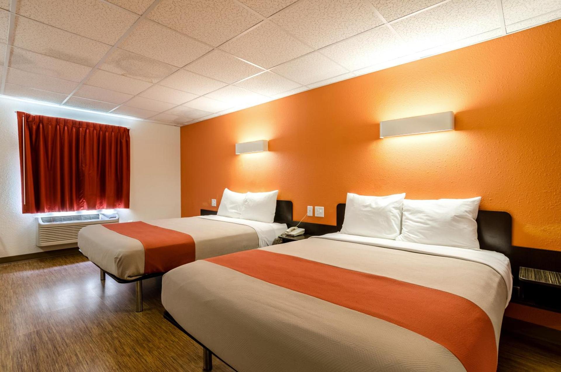 Motel 6-York, NE photo 29