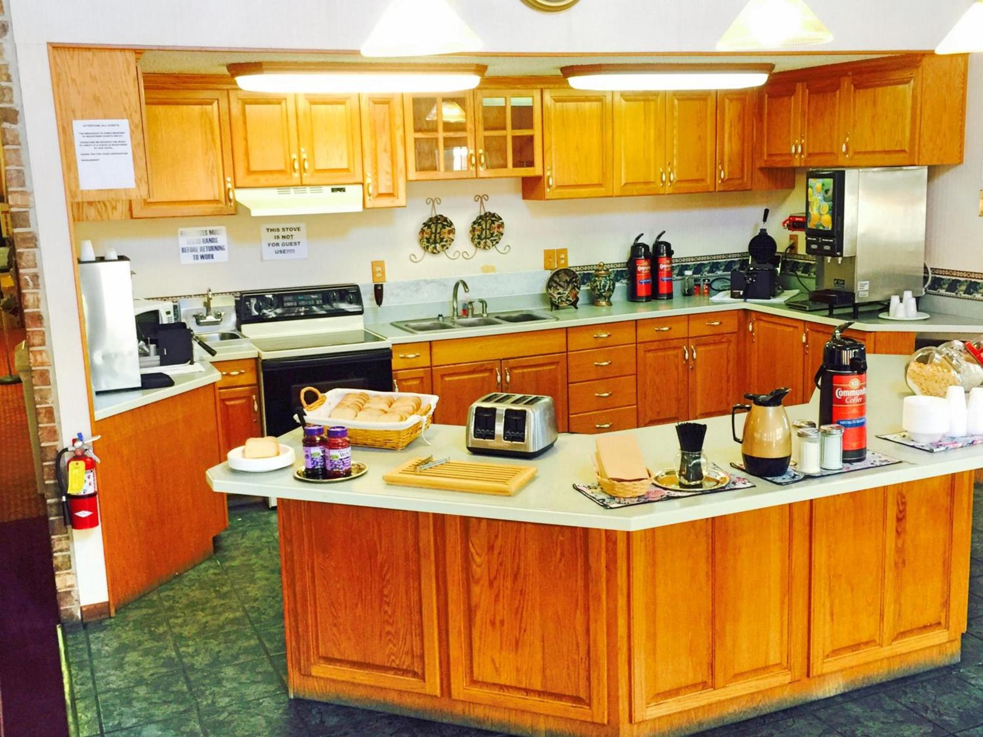 HOTEL DEL SOL - Pensacola photo 29