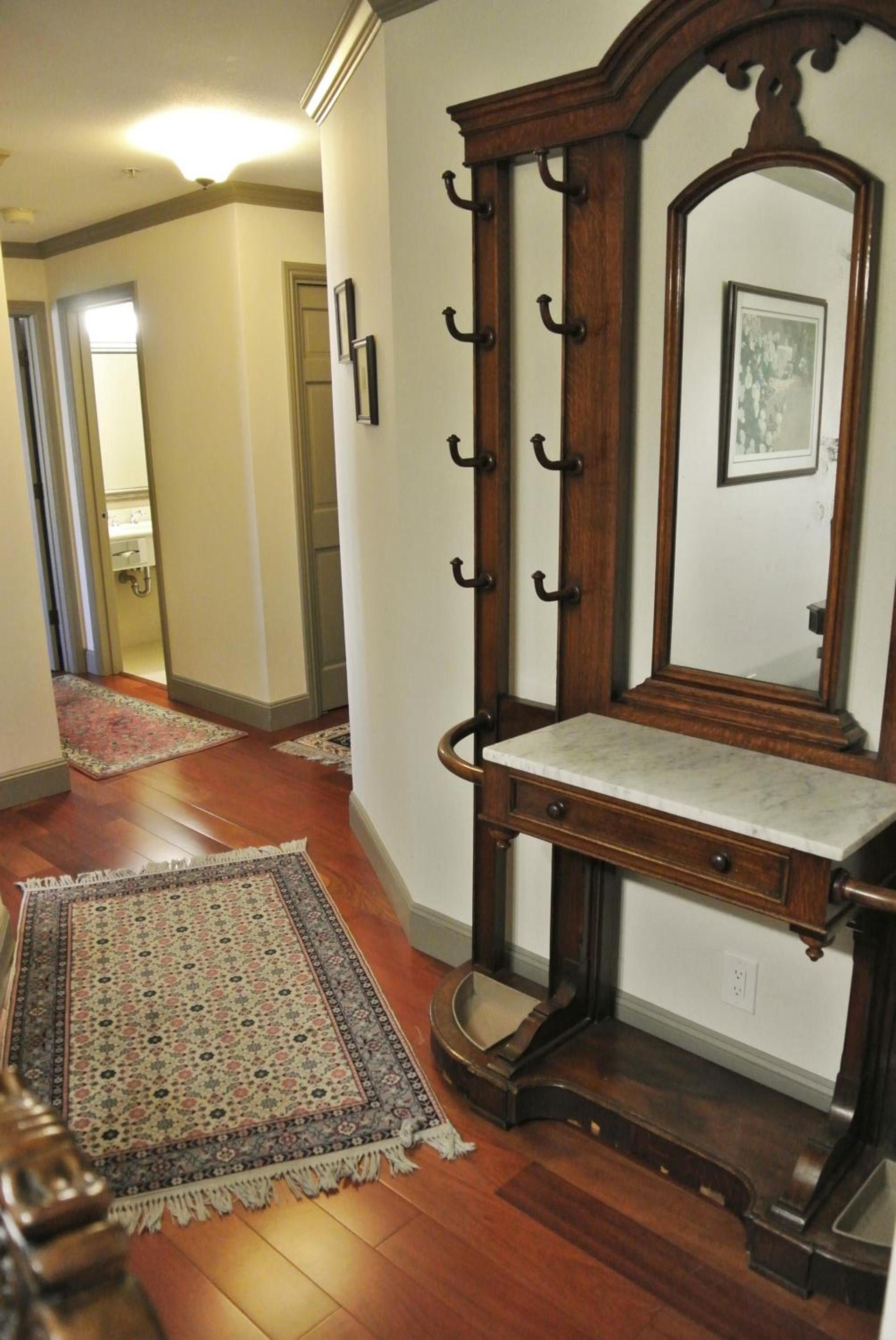 Cow Hollow Inn and Suites photo 20
