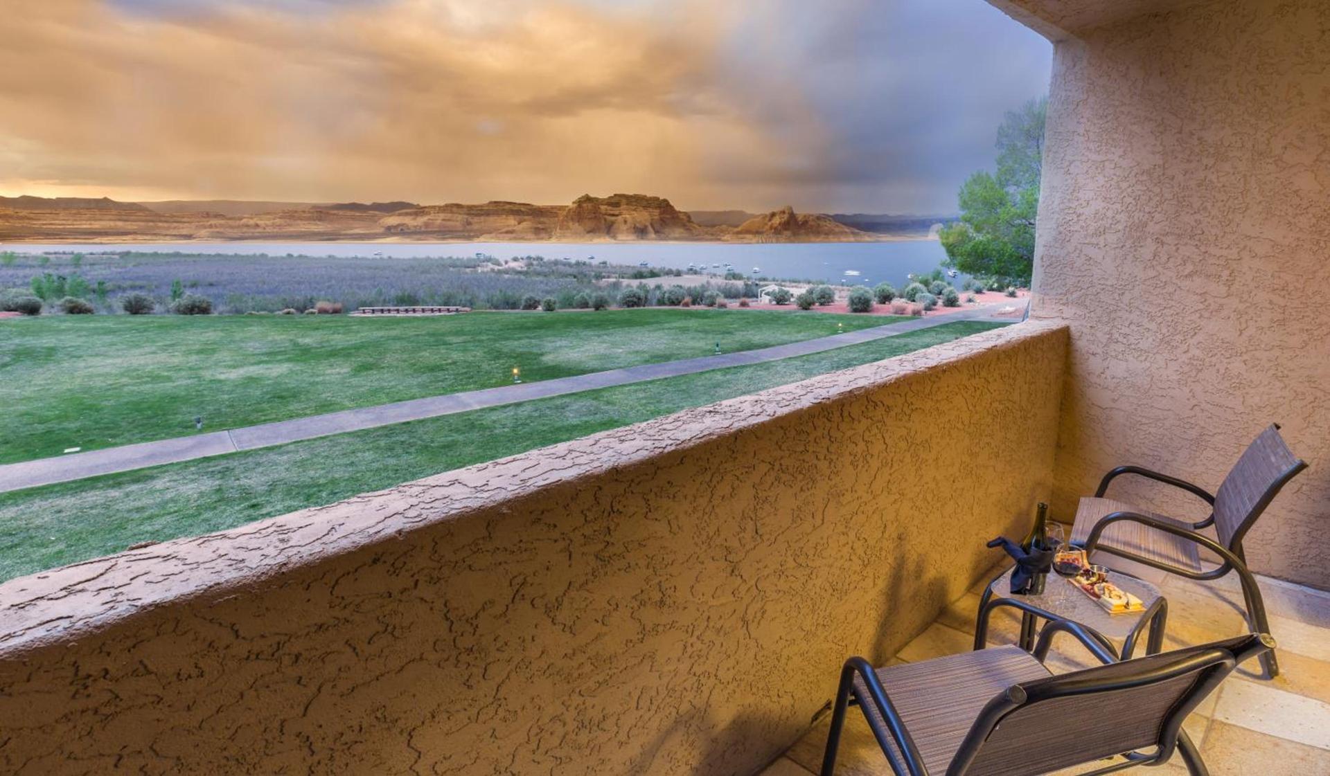 Lake Powell Resort photo 6