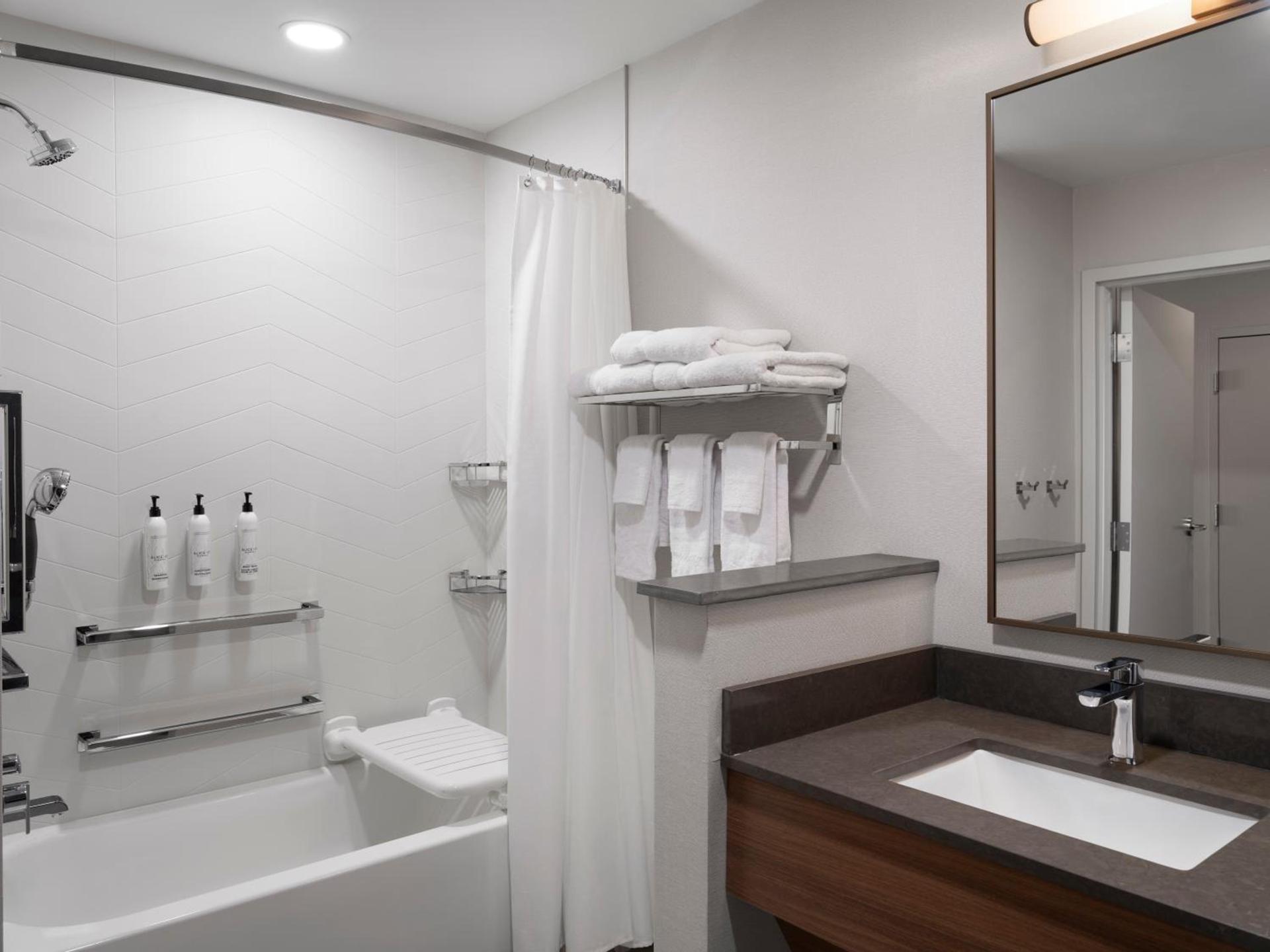 TownePlace Suites by Marriott Corbin photo 13