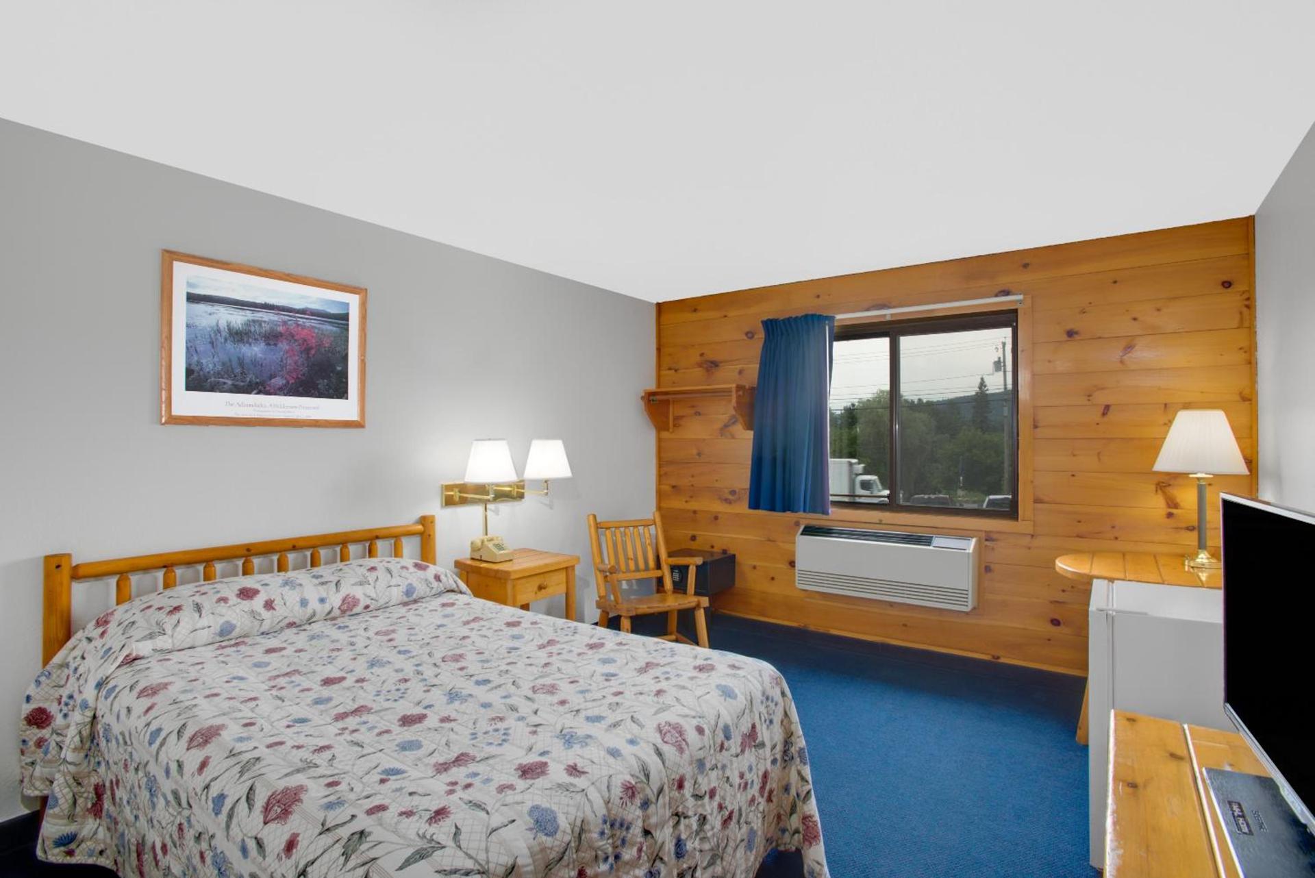 Super 8 by Wyndham Lake George/Warrensburg Area photo 15