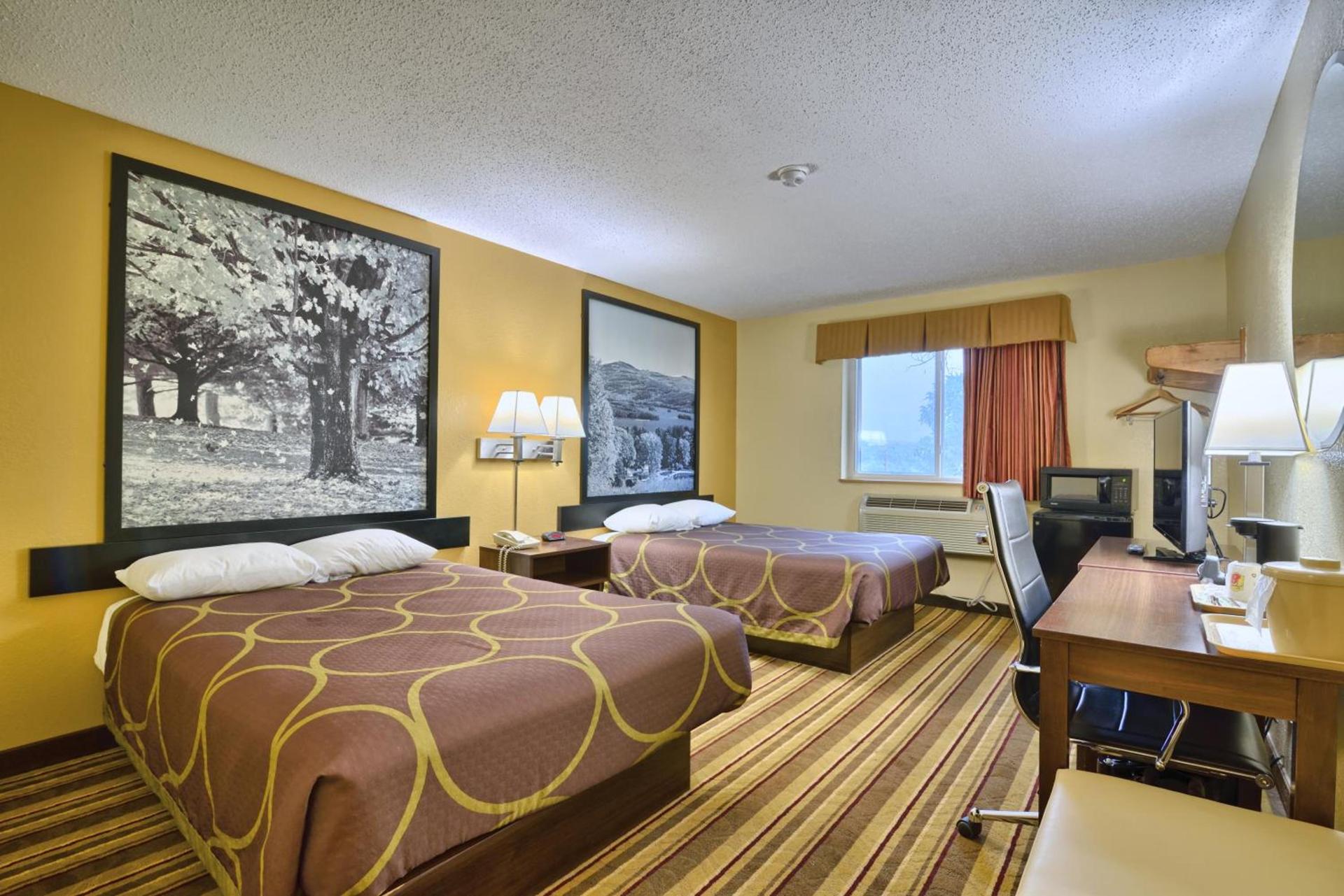 Super 8 by Wyndham Latham - Albany Airport photo 24