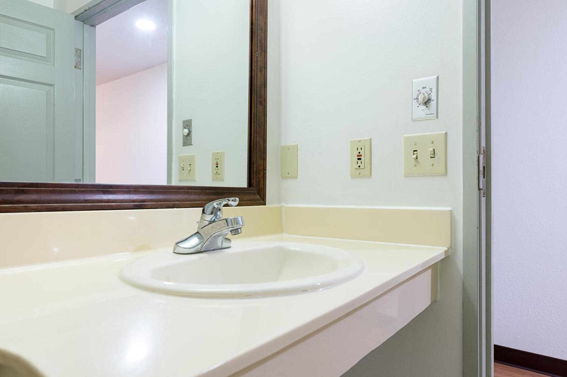 Motel 6-New Iberia, LA photo 26