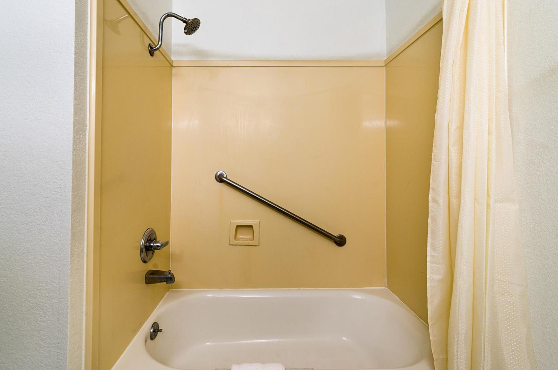Motel 6-New Iberia, LA photo 41