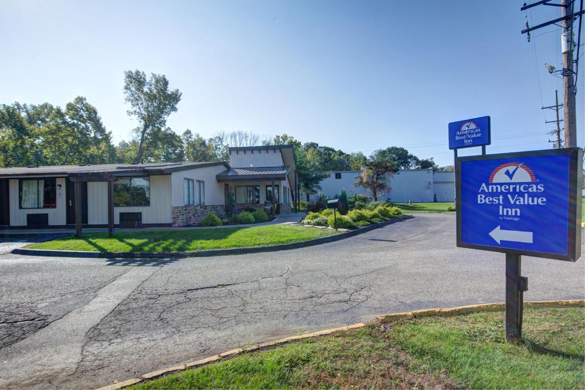 Americas Best Value Inn Heath-Newark photo 3