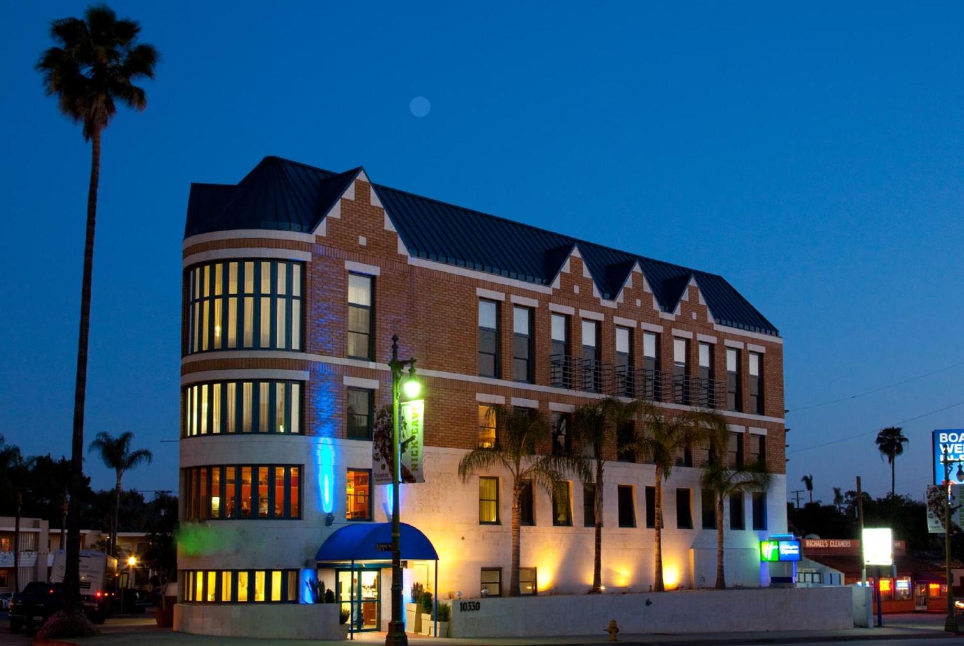 Century Park Hotel LA photo 3
