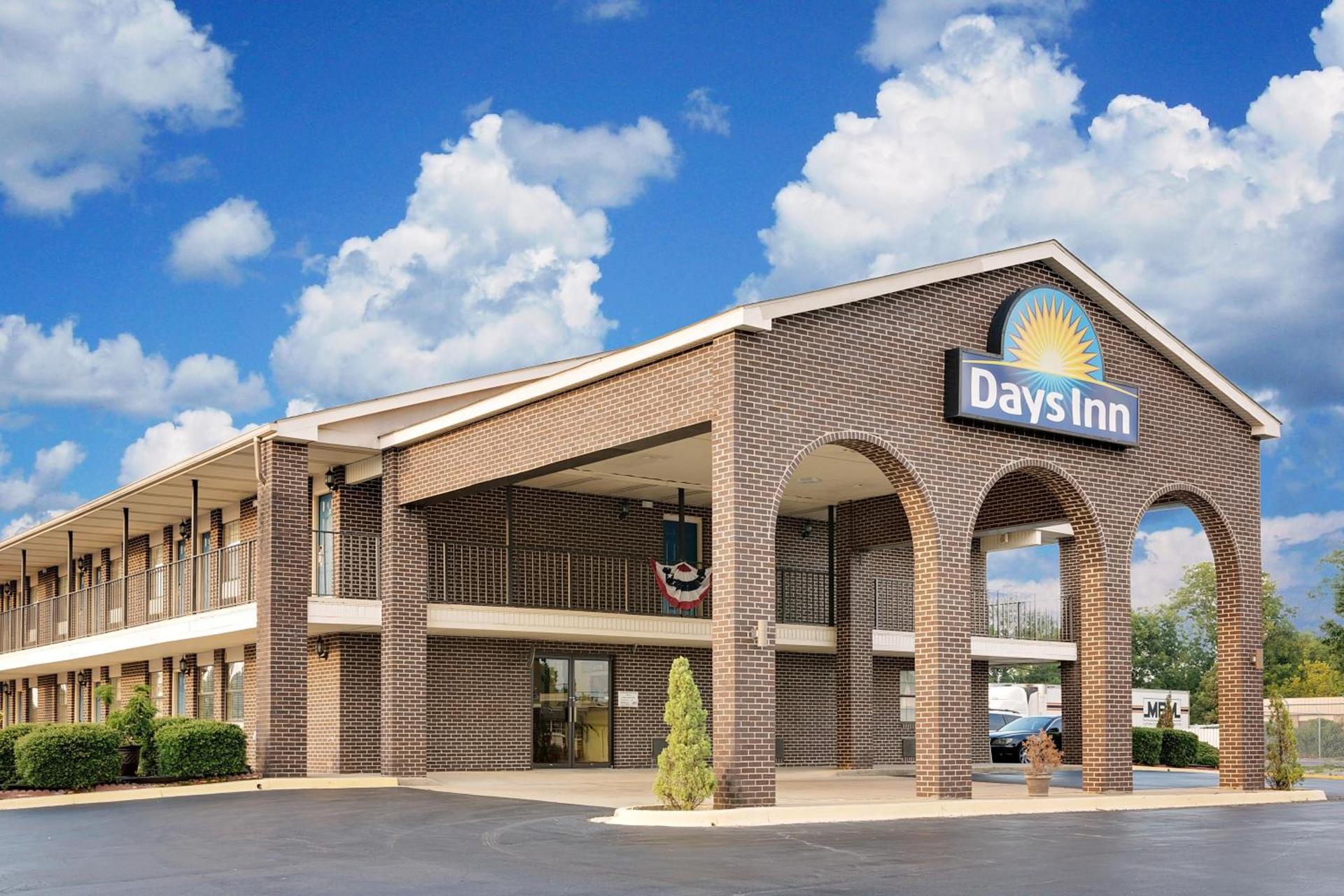 Days Inn by Wyndham Demopolis photo 31