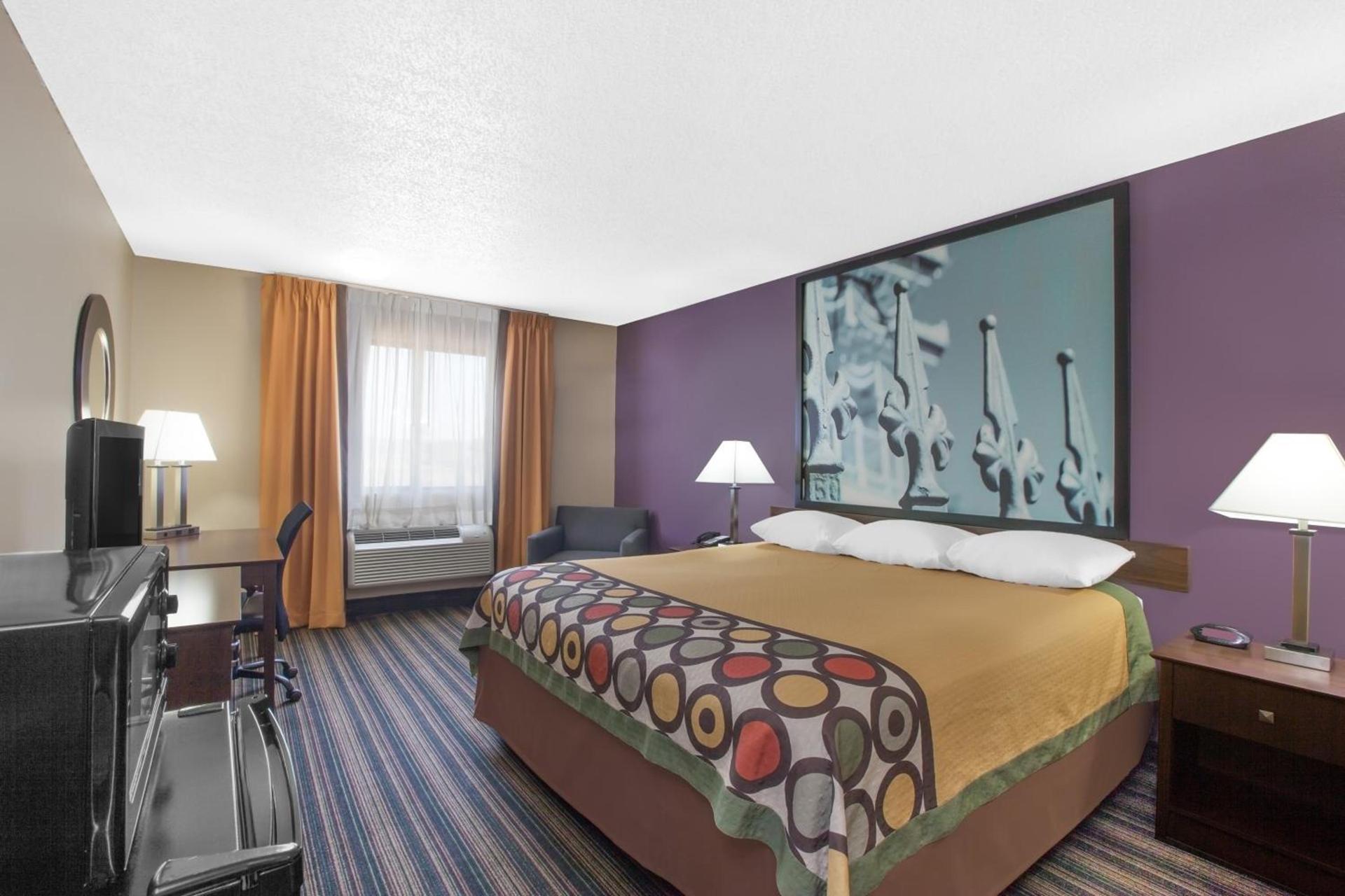 Super 8 by Wyndham Natchitoches photo 36