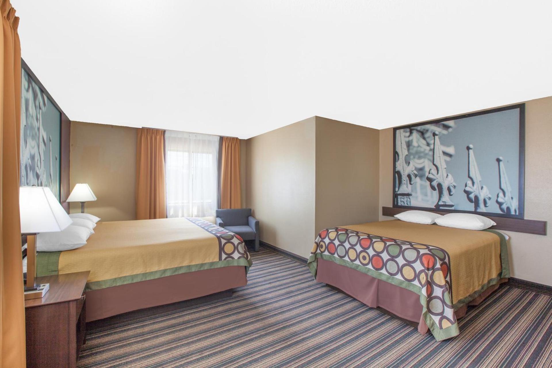 Super 8 by Wyndham Natchitoches photo 35