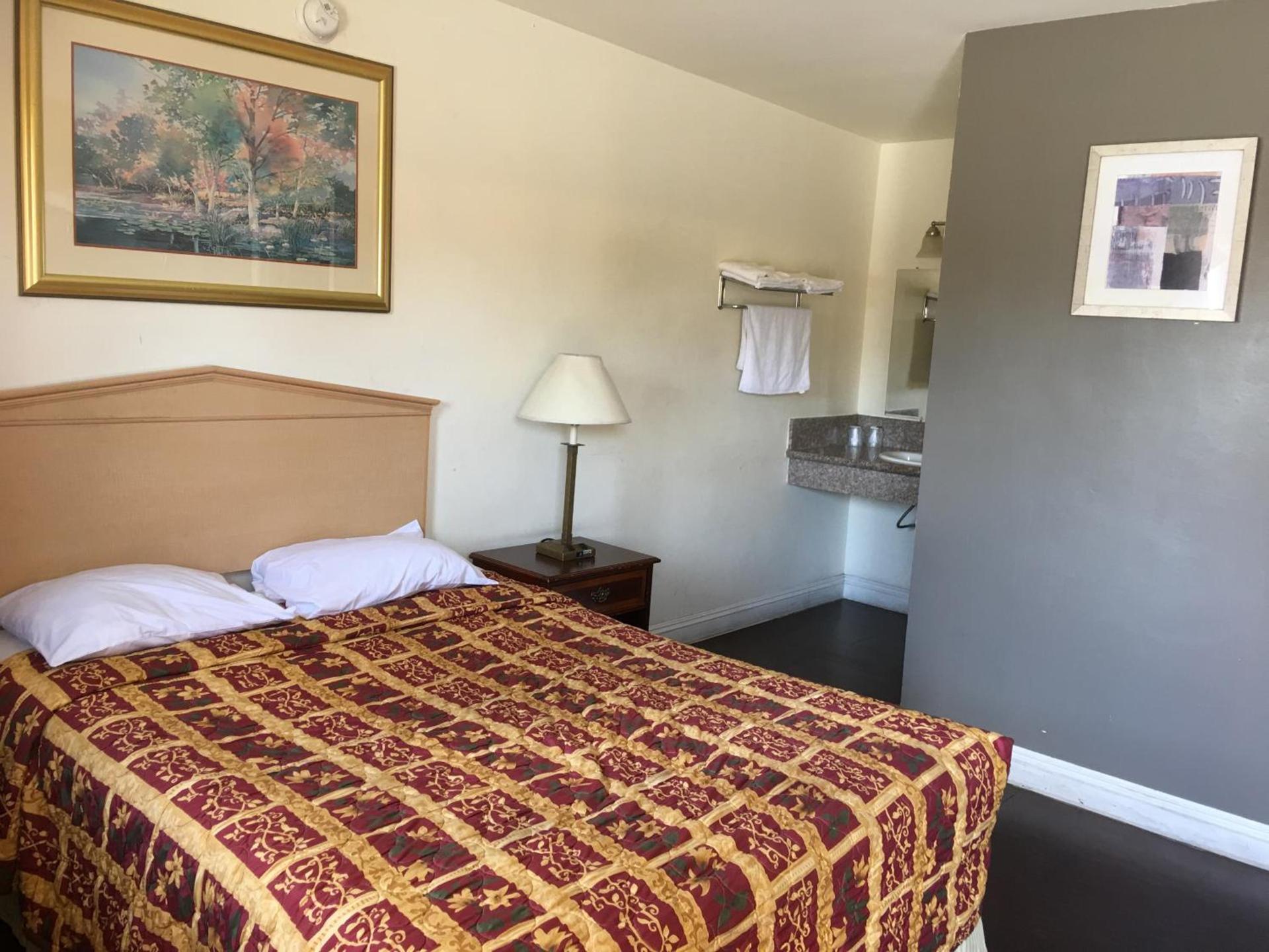 Sand Piper Motel - Los Angeles photo 7