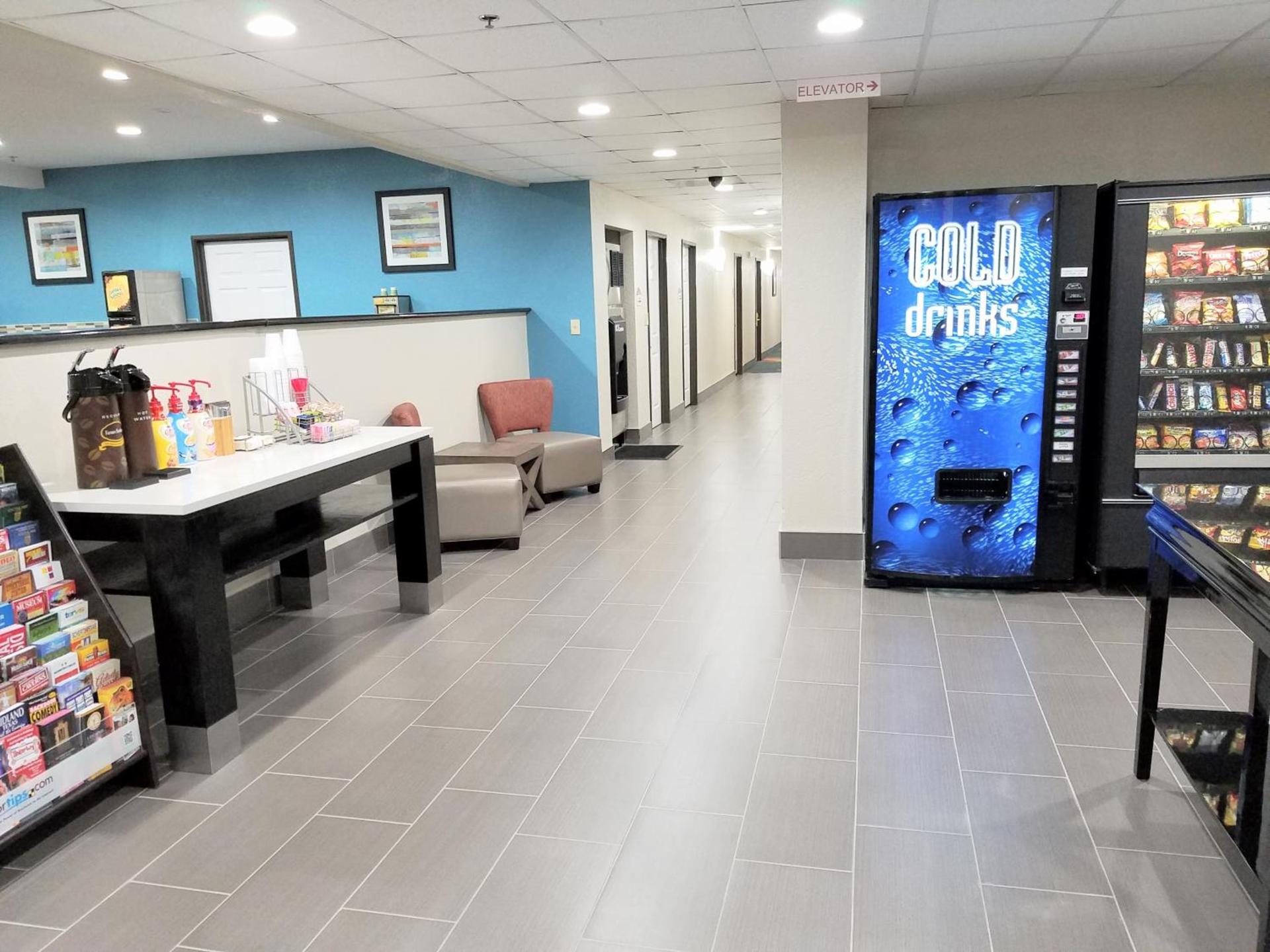 Hawthorn Suites Irving DFW South photo 27