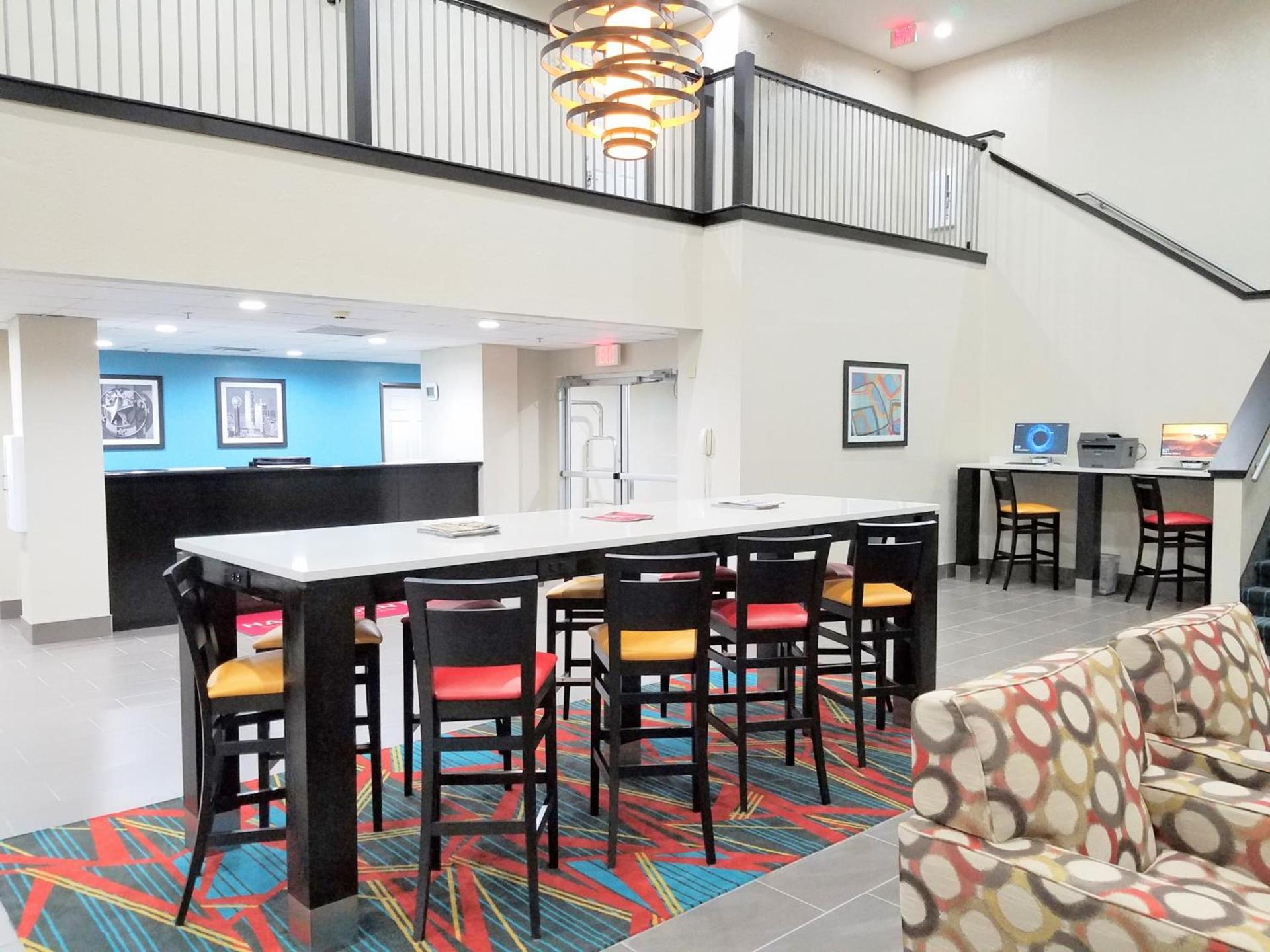 Hawthorn Suites Irving DFW South photo 16