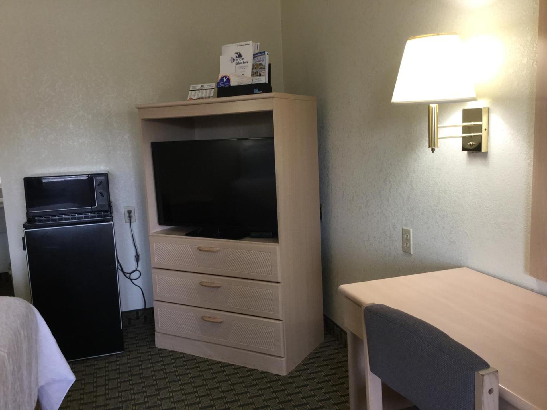 Americas Best Value Inn Cabot photo 7