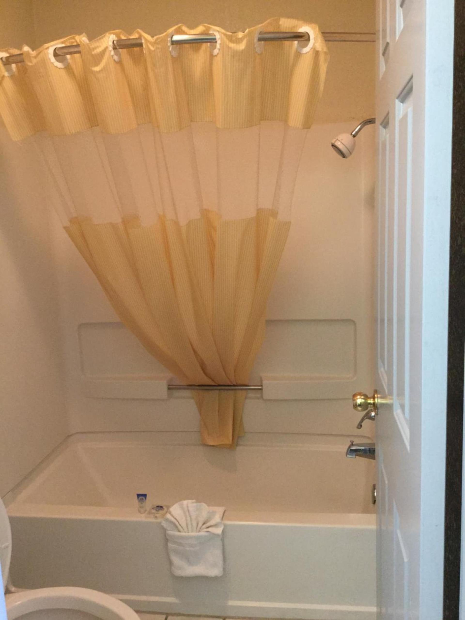 Americas Best Value Inn Cabot photo 11