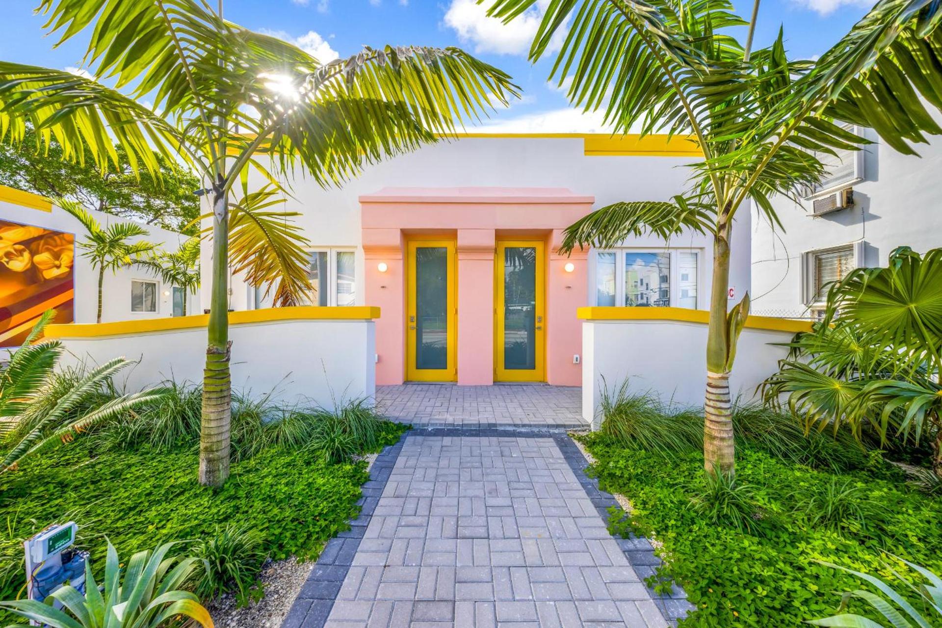 El Jardin by Renzzi photo 3