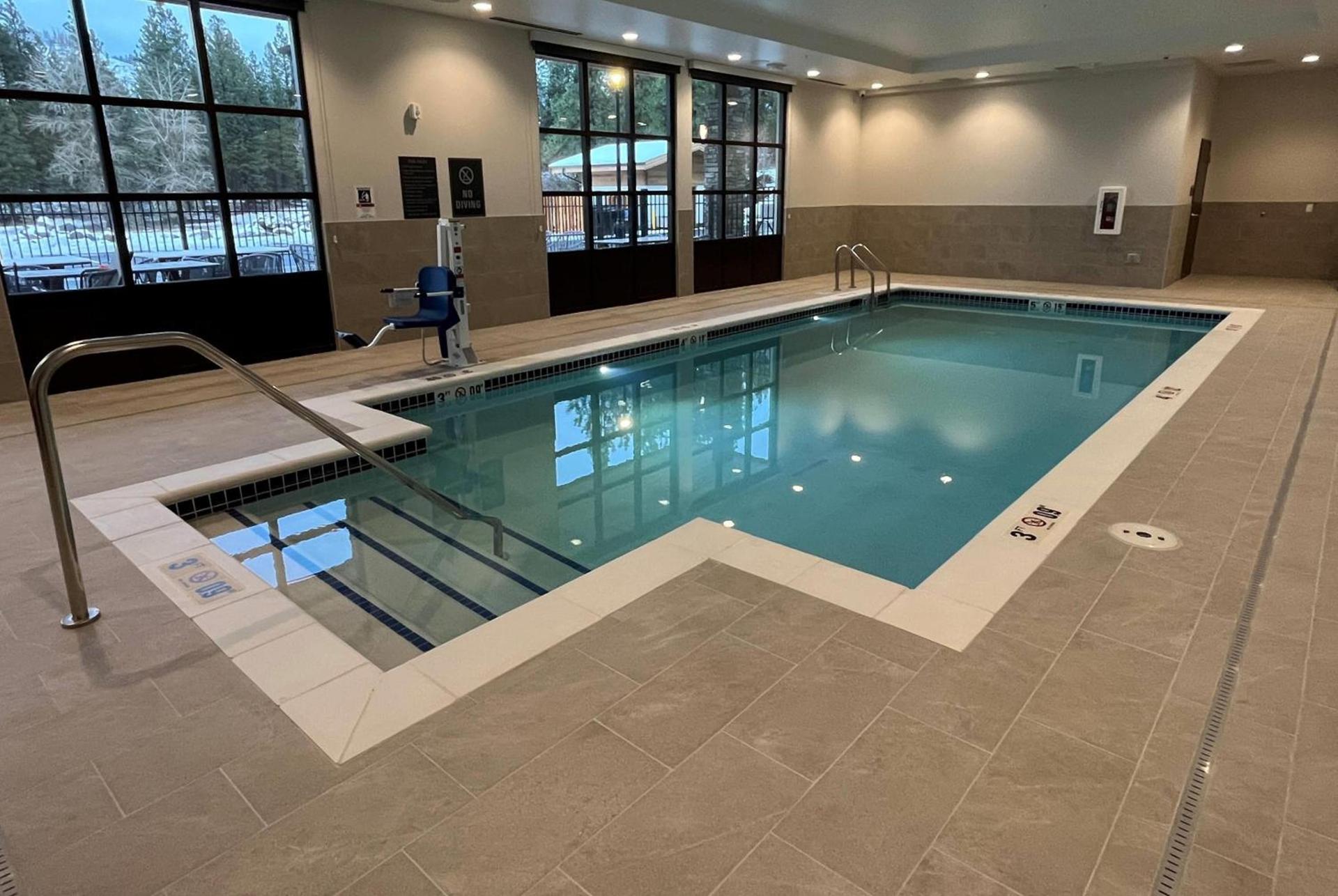 La Quinta Inn and Suites by Wyndham Leavenworth photo 14