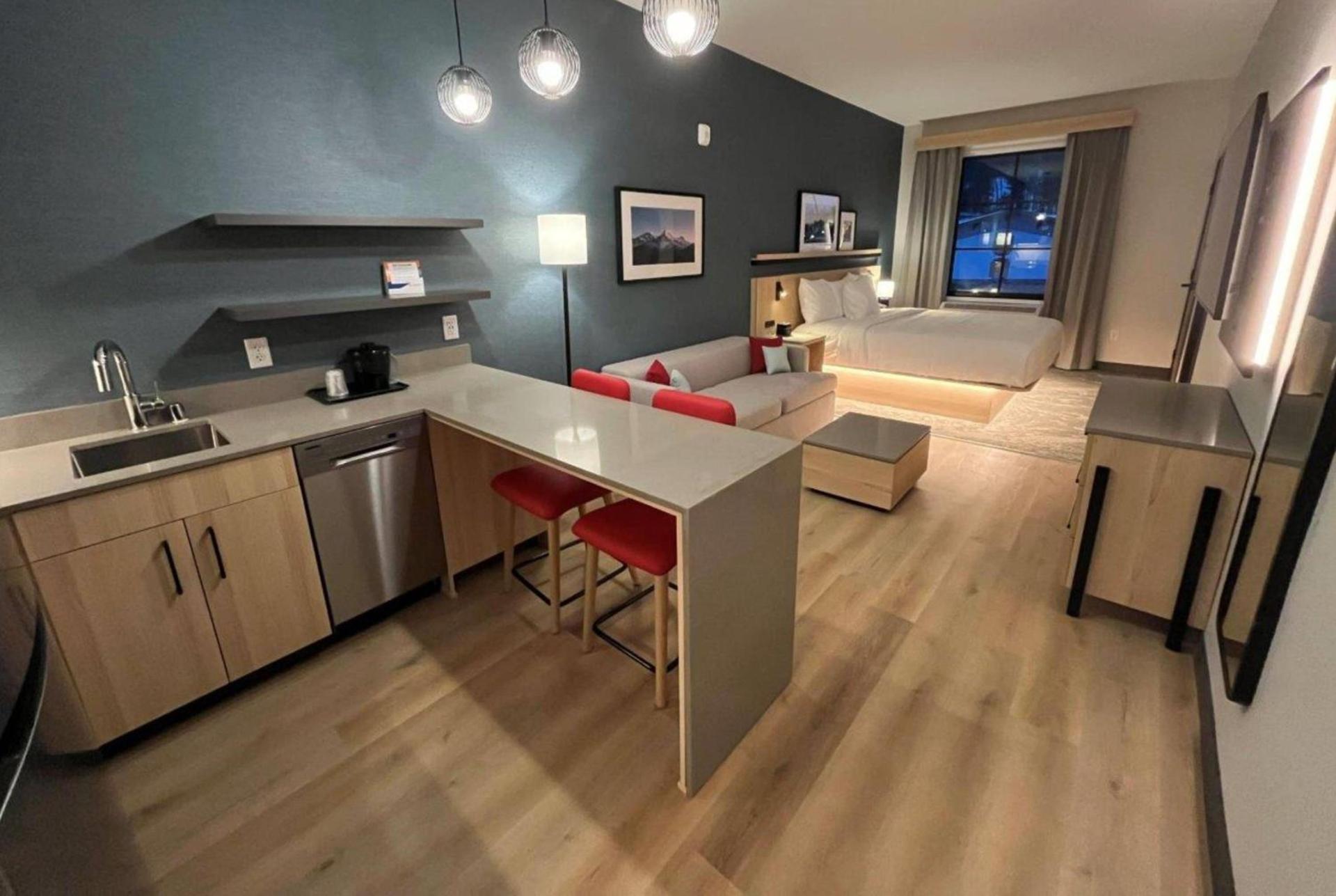 Hawthorn Extended Stay by Wyndham Leavenworth photo 12