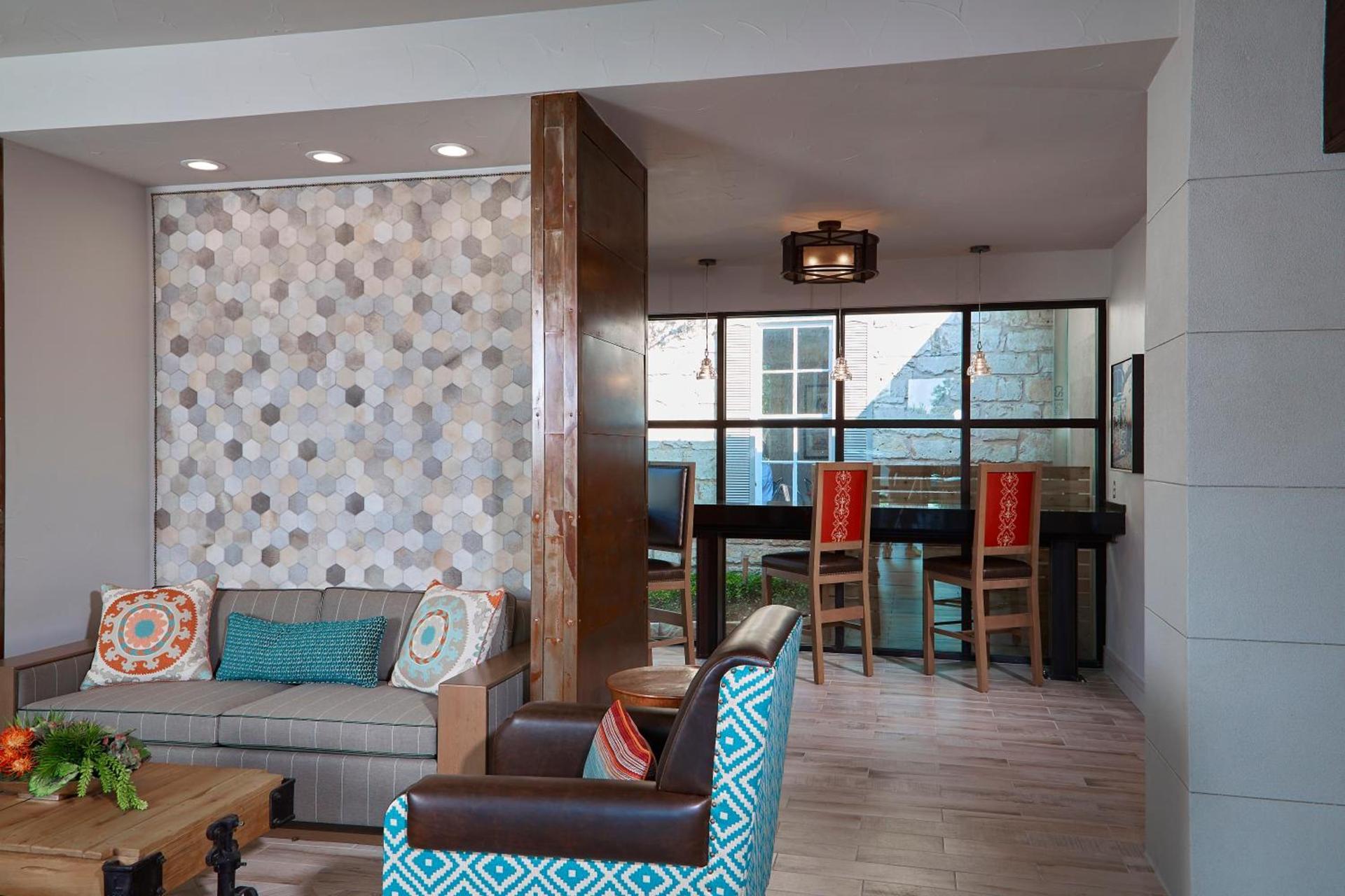 Fredericksburg Inn and Suites photo 15