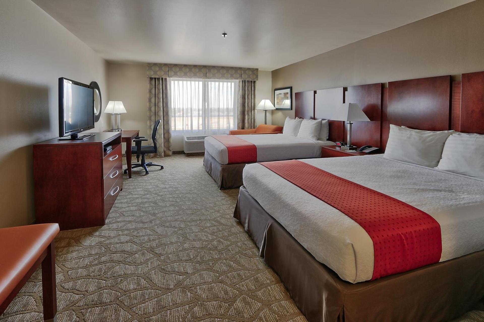 Holiday Inn Roswell by IHG photo 8