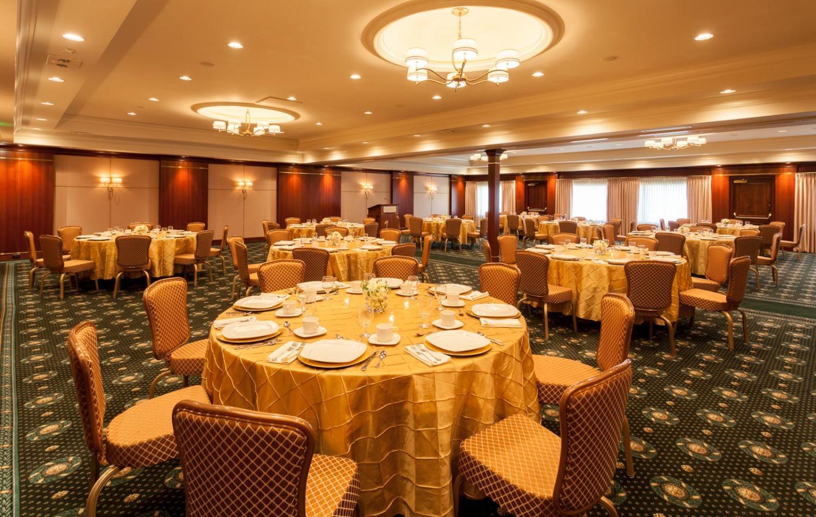 Ann Arbor Regent Hotel and Suites photo 20