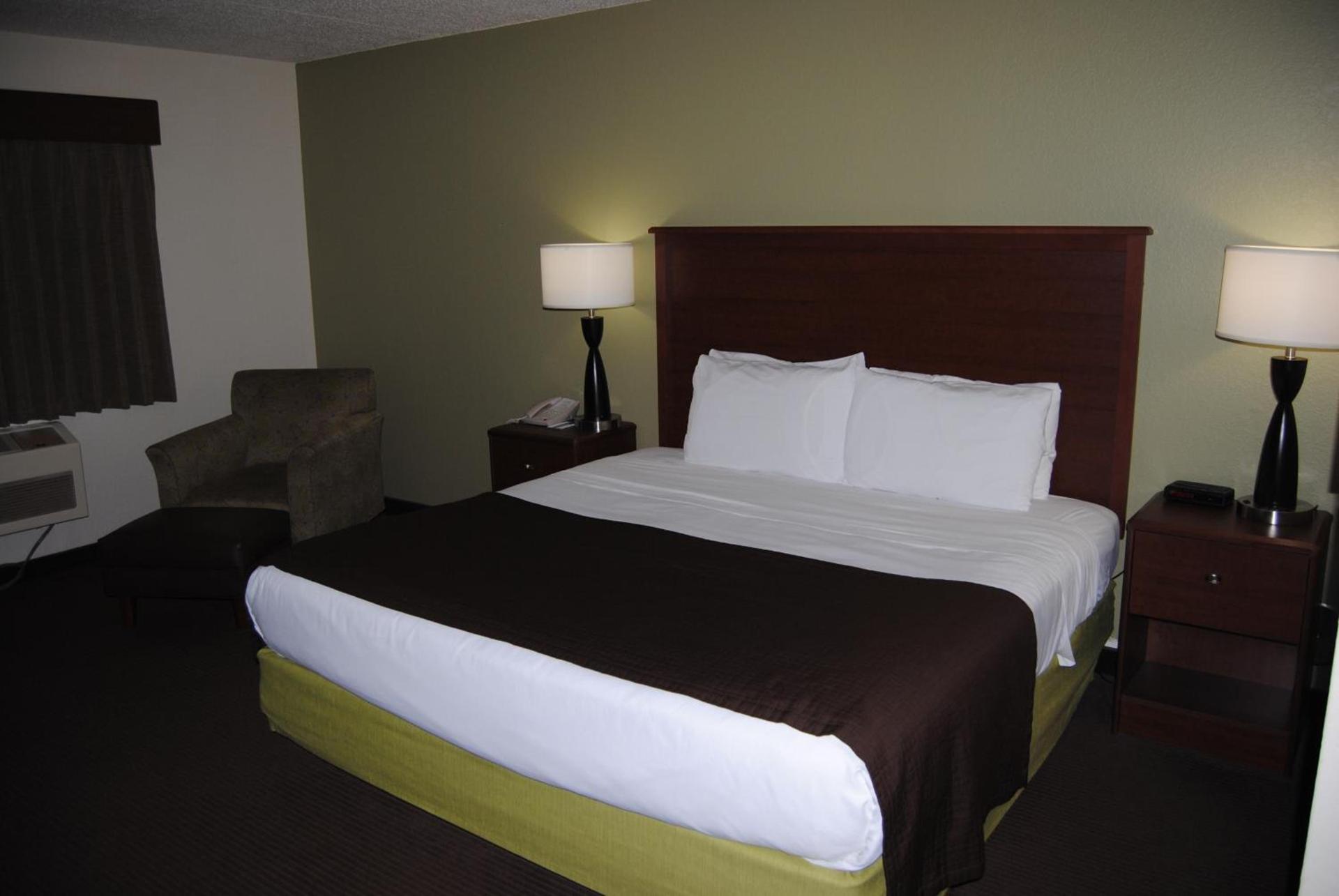 AmericInn by Wyndham Grand Rapids photo 50