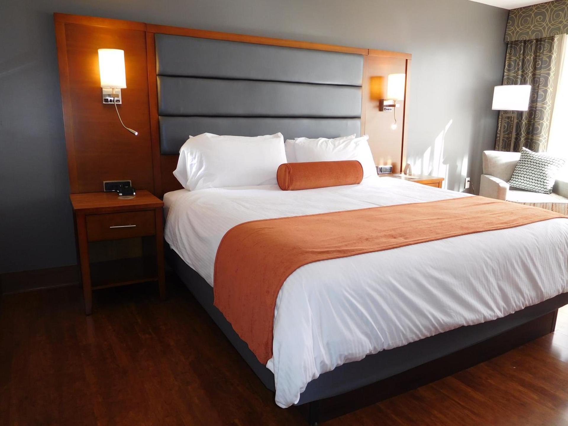 Wyndham Garden Greensboro photo 32