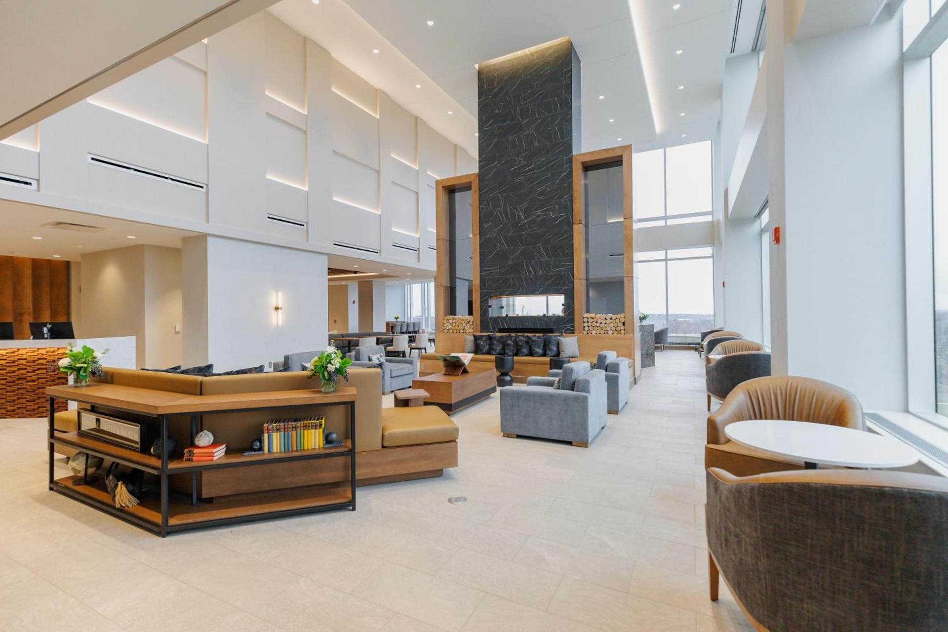 Highpoint Hotel photo 75
