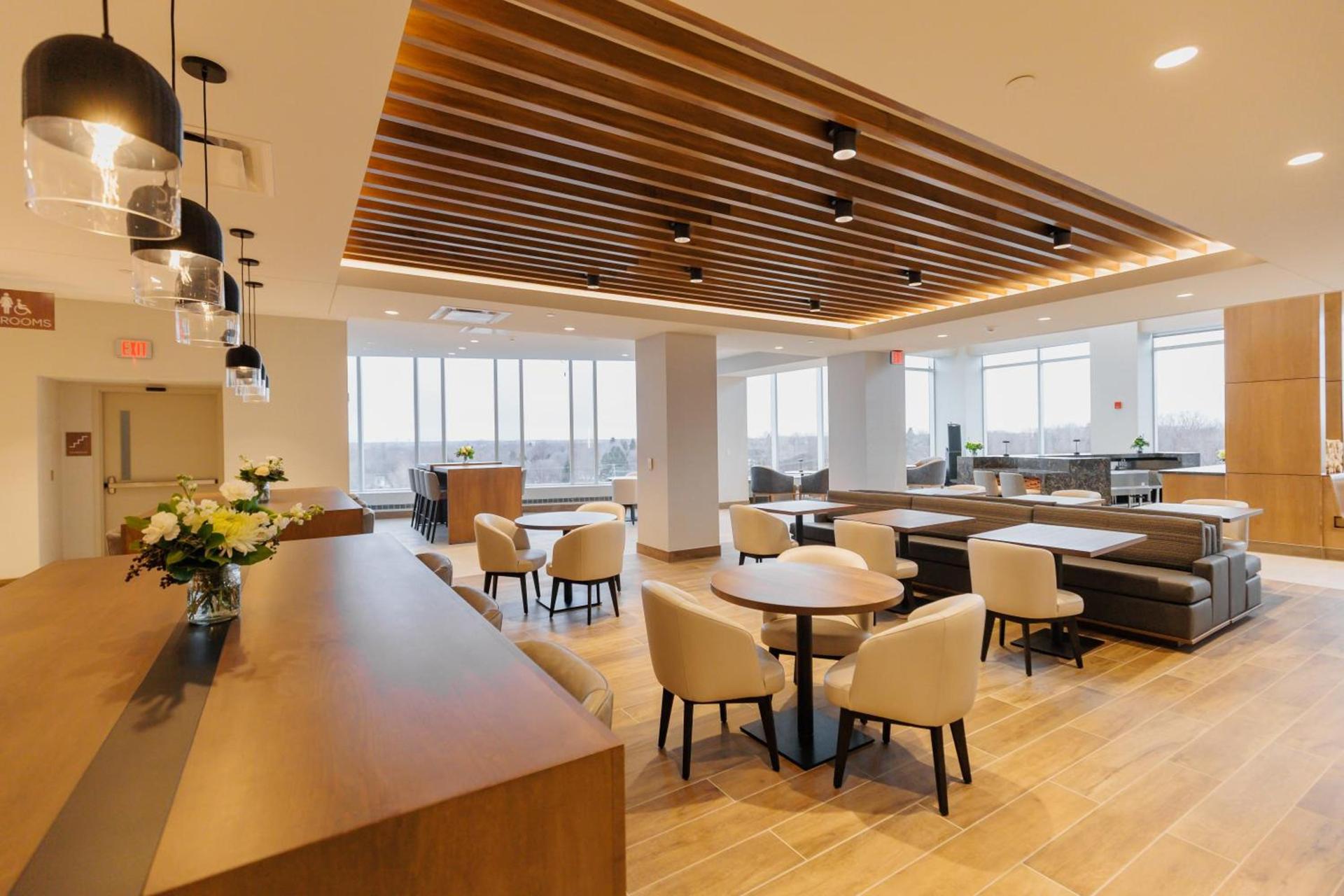 Highpoint Hotel photo 89