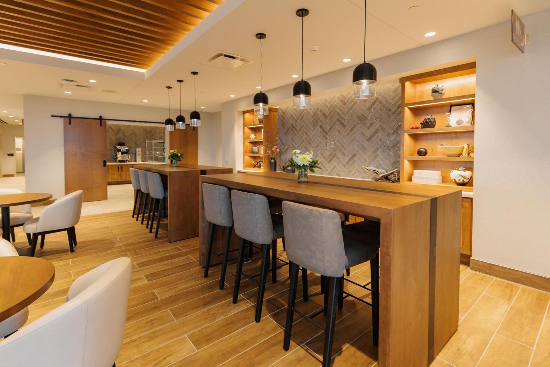 Highpoint Hotel photo 90