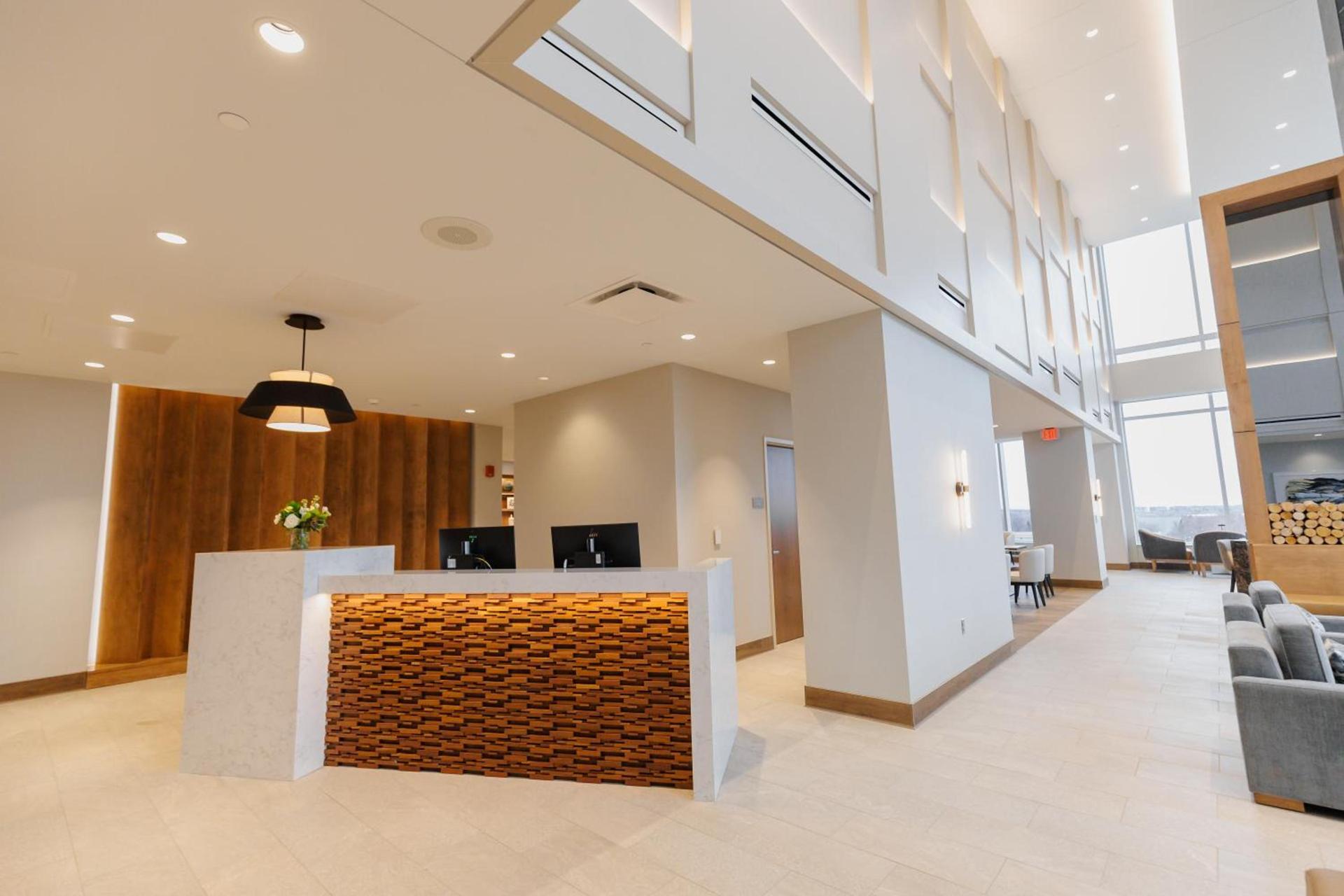Highpoint Hotel photo 80