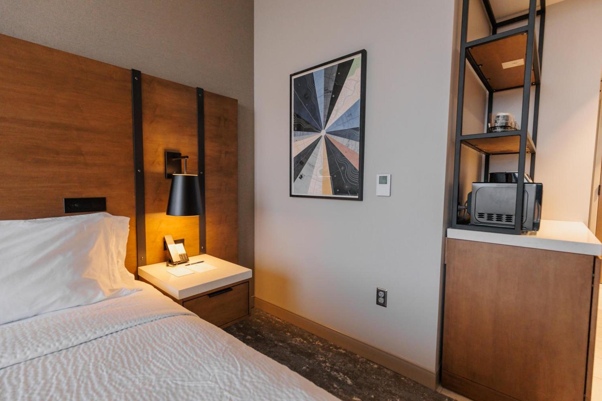 Highpoint Hotel photo 63