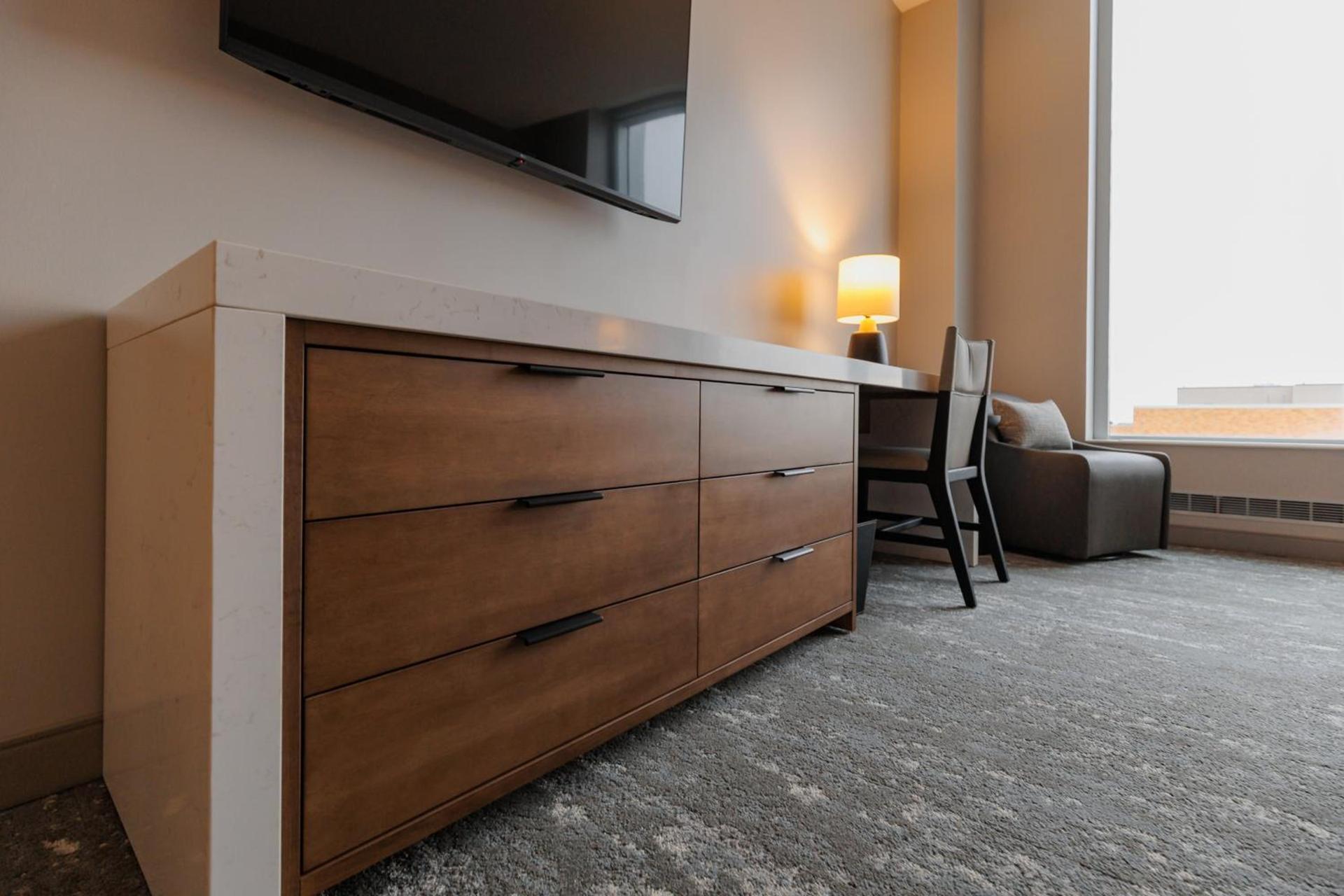 Highpoint Hotel photo 61