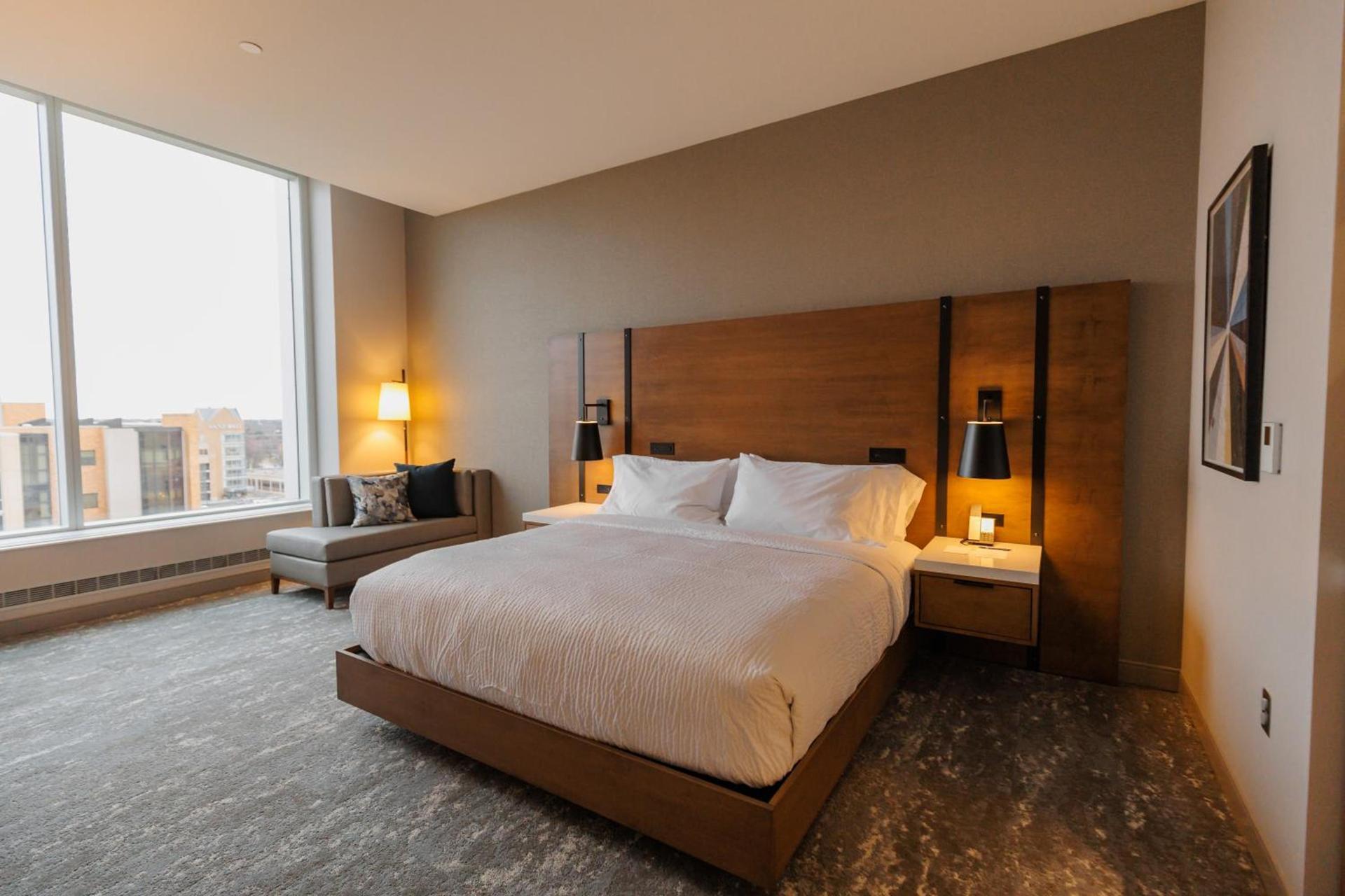 Highpoint Hotel photo 67