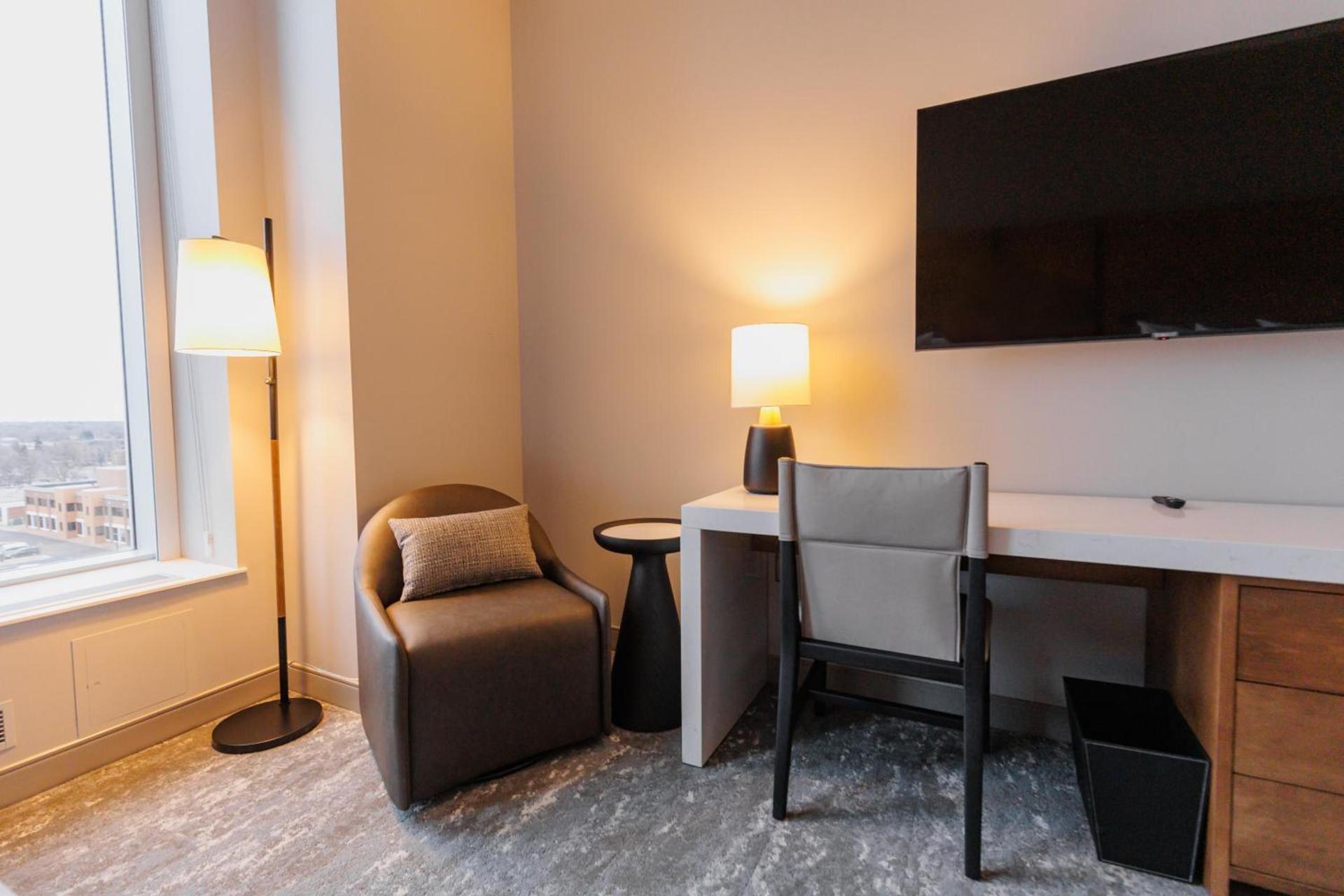 Highpoint Hotel photo 46
