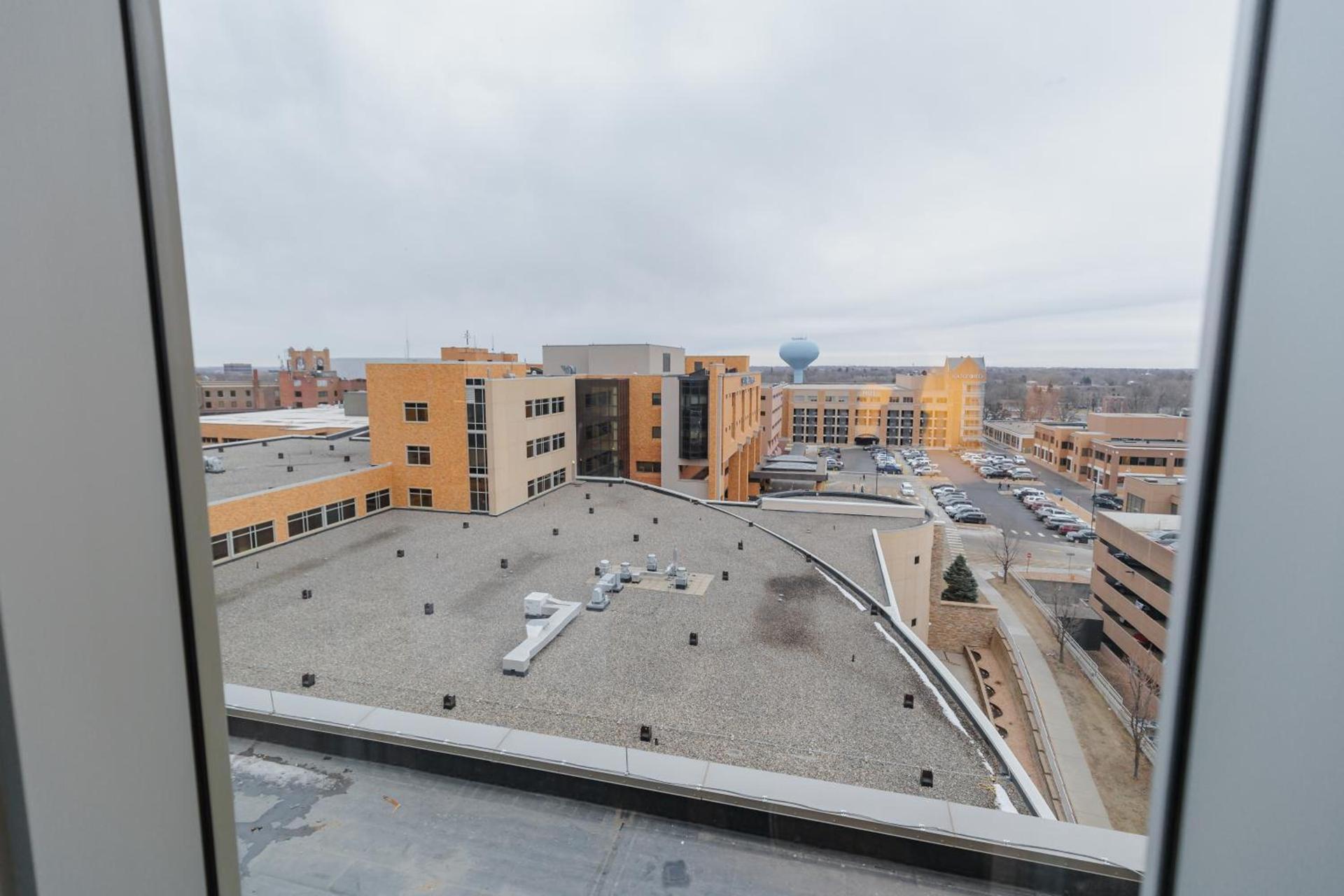 Highpoint Hotel photo 38