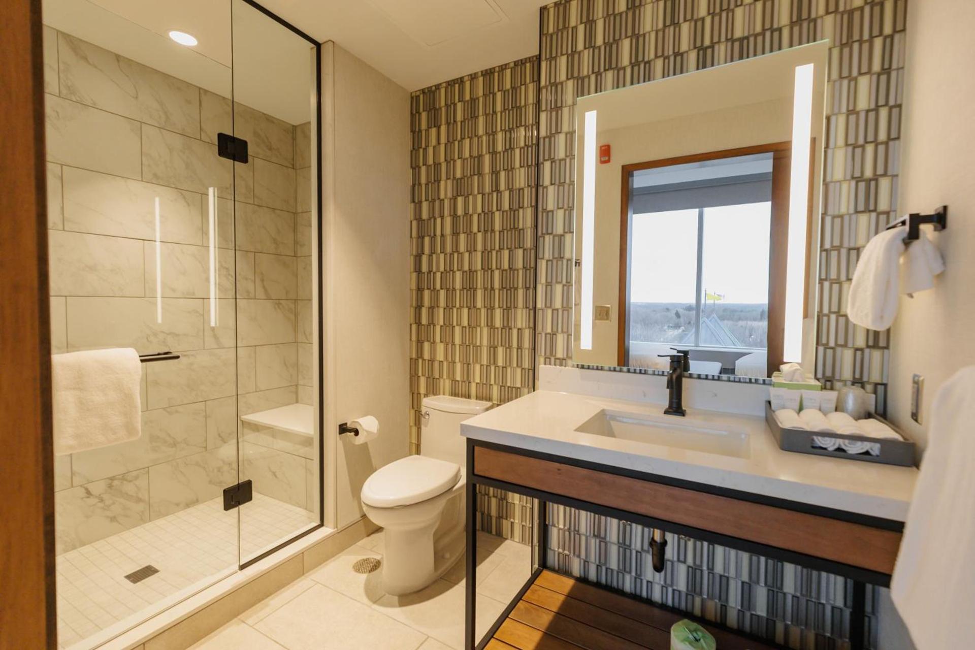 Highpoint Hotel photo 28