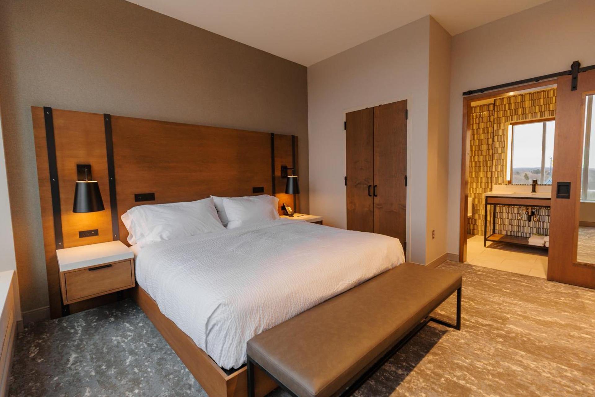 Highpoint Hotel photo 30