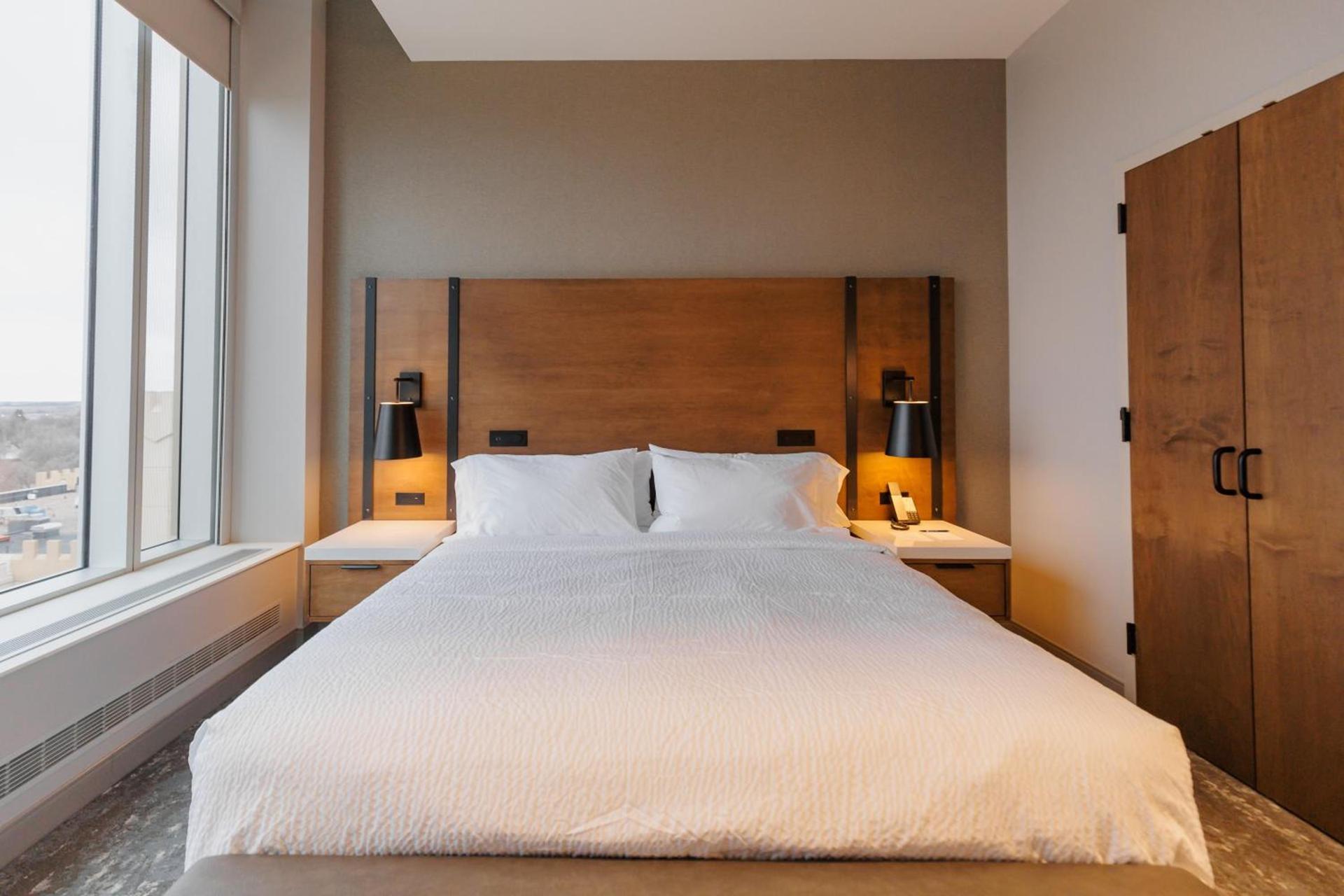 Highpoint Hotel photo 29