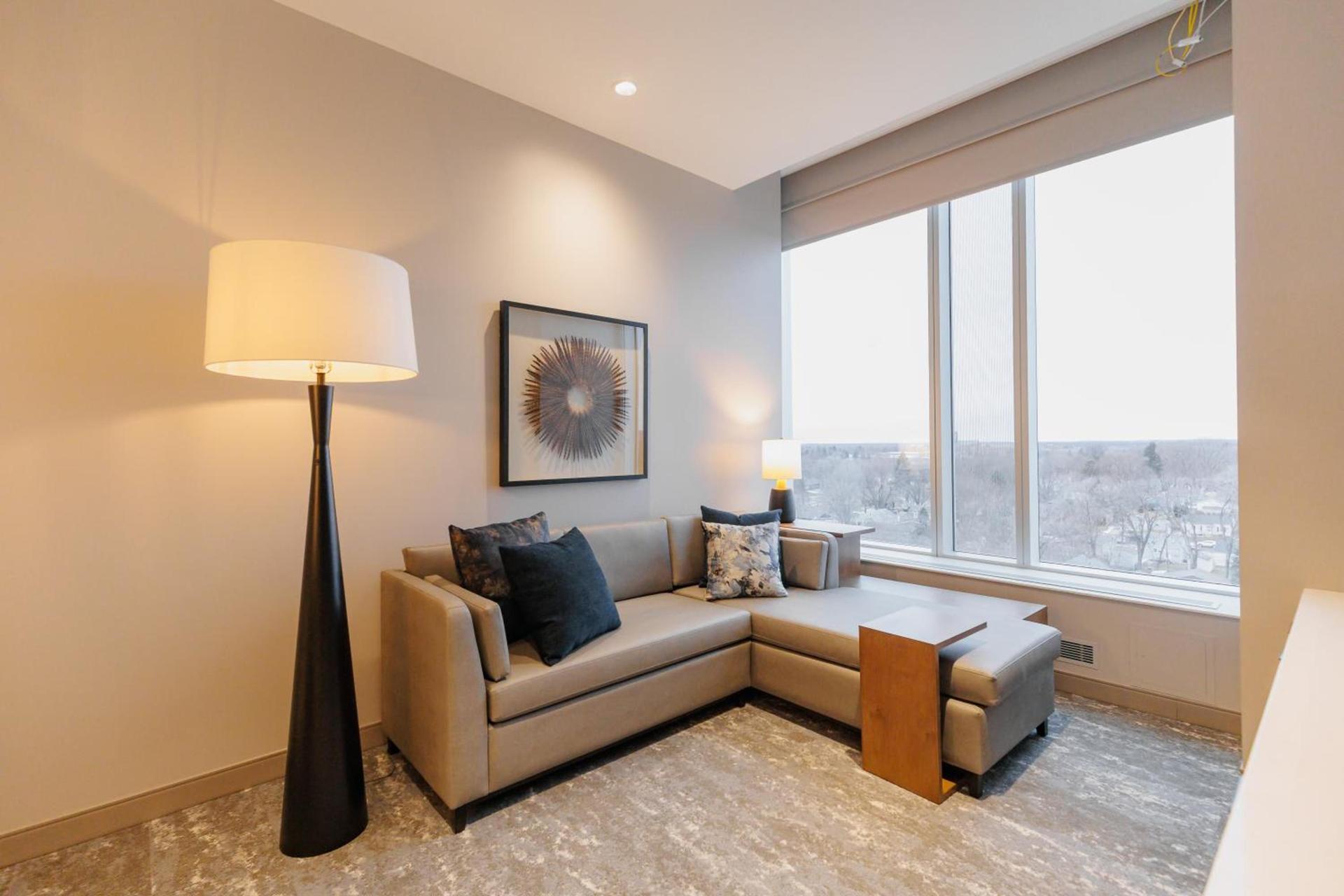 Highpoint Hotel photo 37